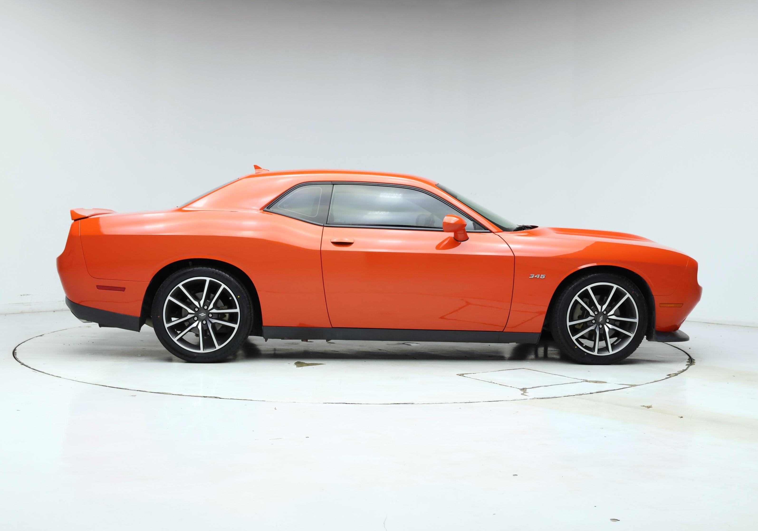 Thumbnail: 2022 Dodge Challenger - 7