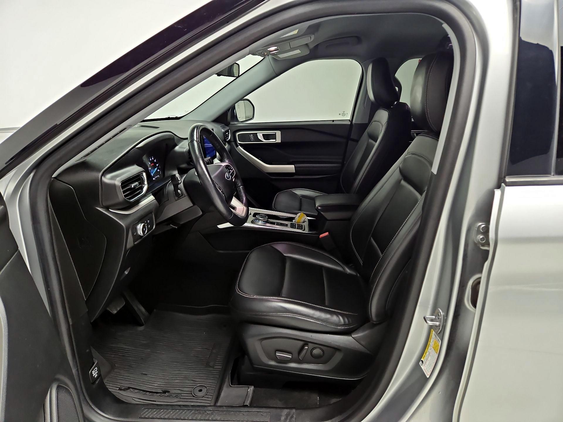 Thumbnail: 2021 Ford Explorer - 11