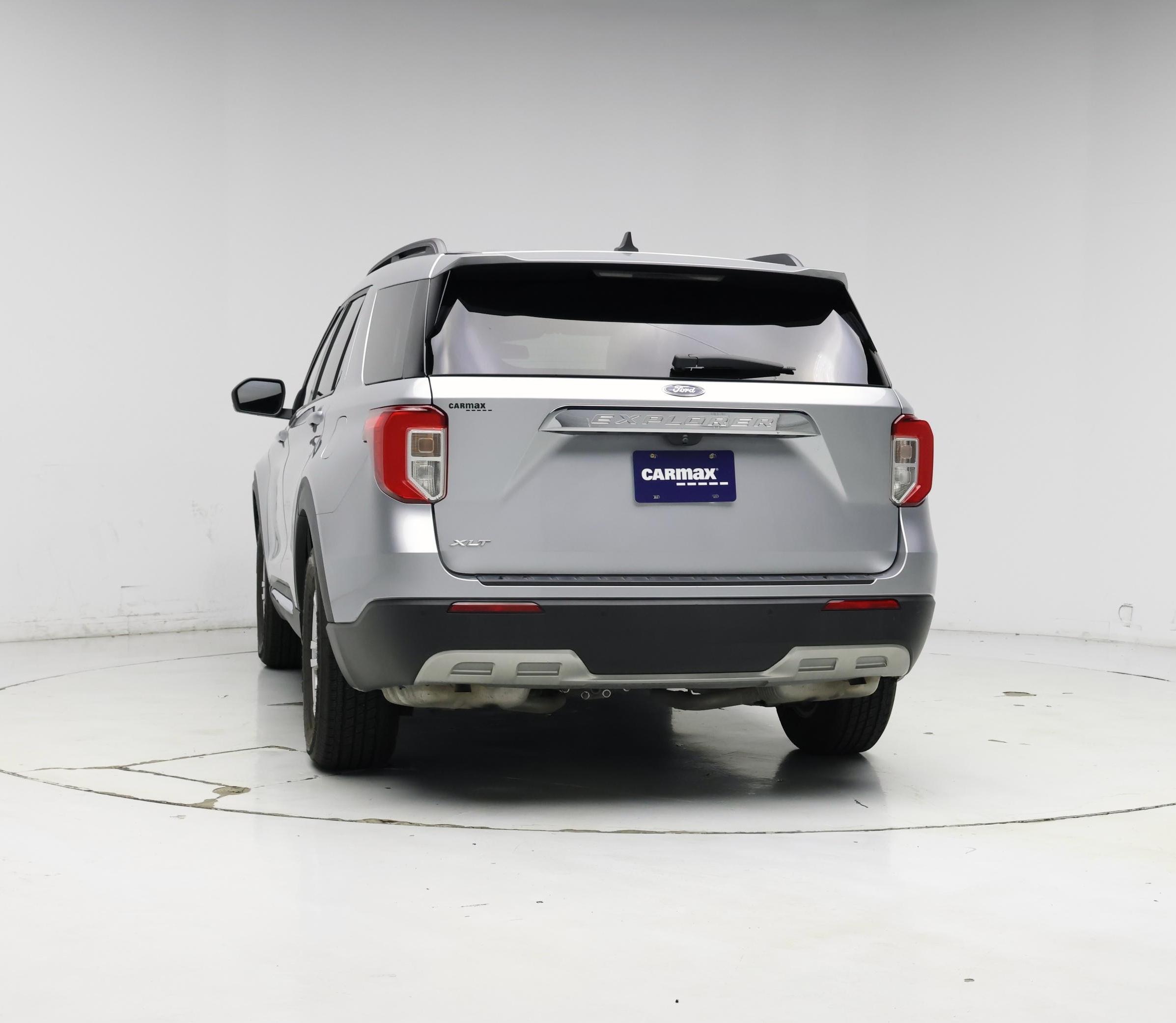 Thumbnail: 2021 Ford Explorer - 6