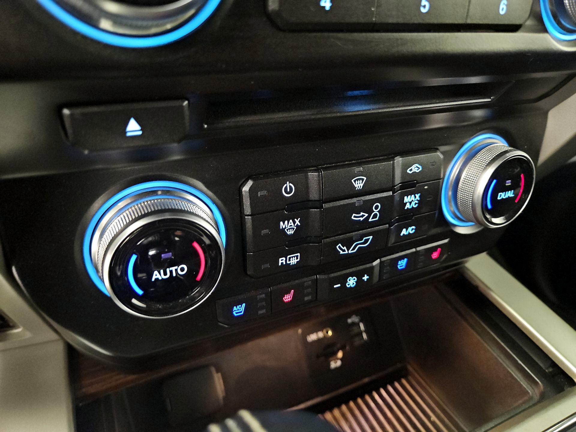 Thumbnail: 2015 Ford F-150 - 17