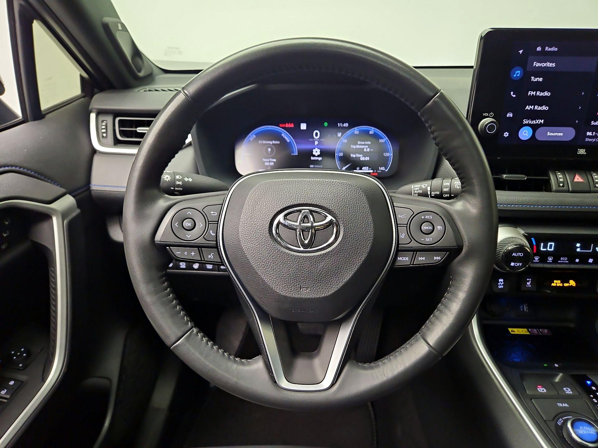 Thumbnail: 2024 Toyota RAV4 - 10