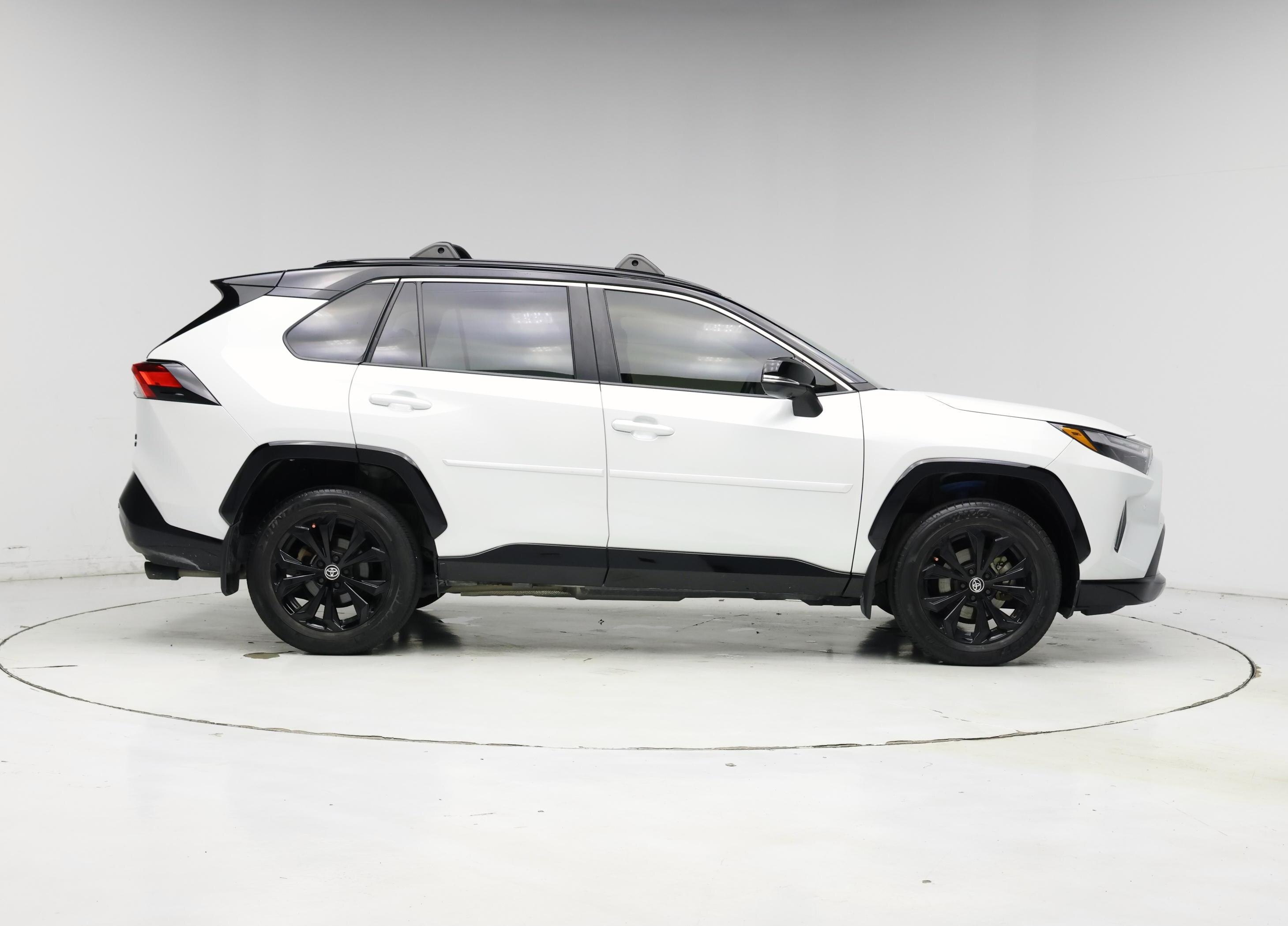 Thumbnail: 2024 Toyota RAV4 - 7