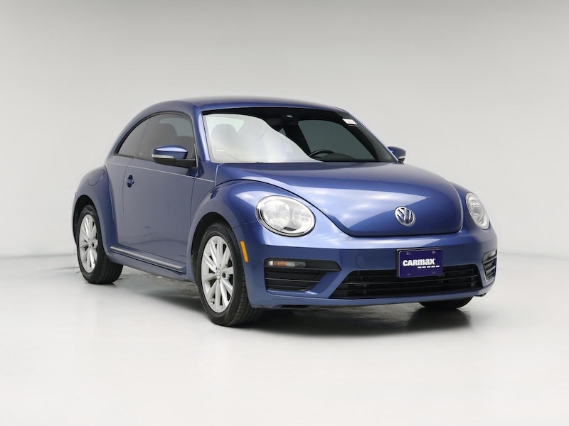 2018 Volkswagen Beetle S -
                  San Antonio, TX