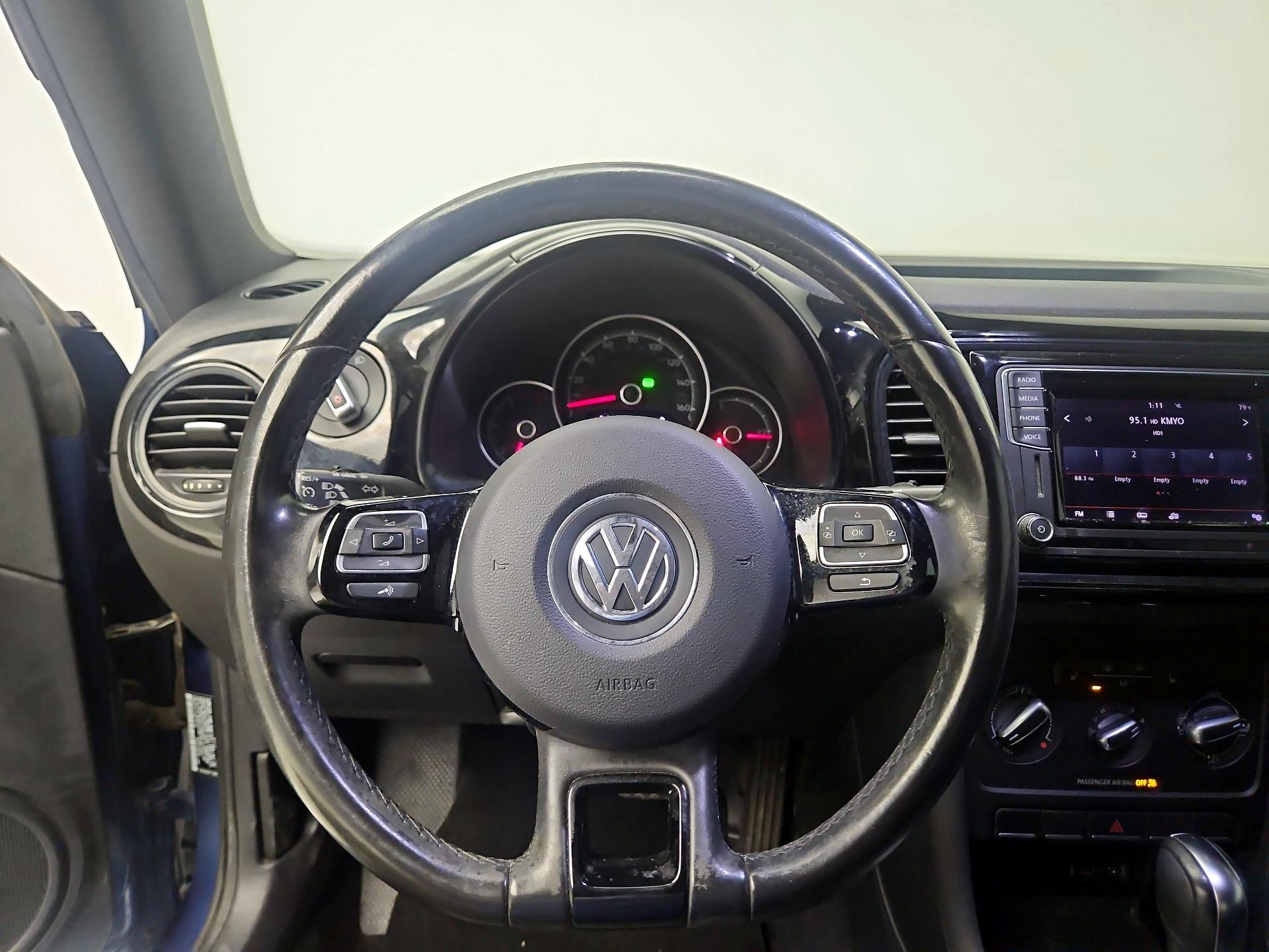 Thumbnail: 2018 Volkswagen Beetle - 10