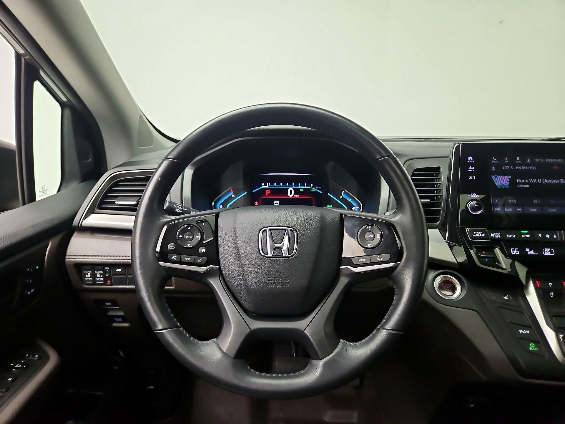 Thumbnail: 2018 Honda Odyssey - 10