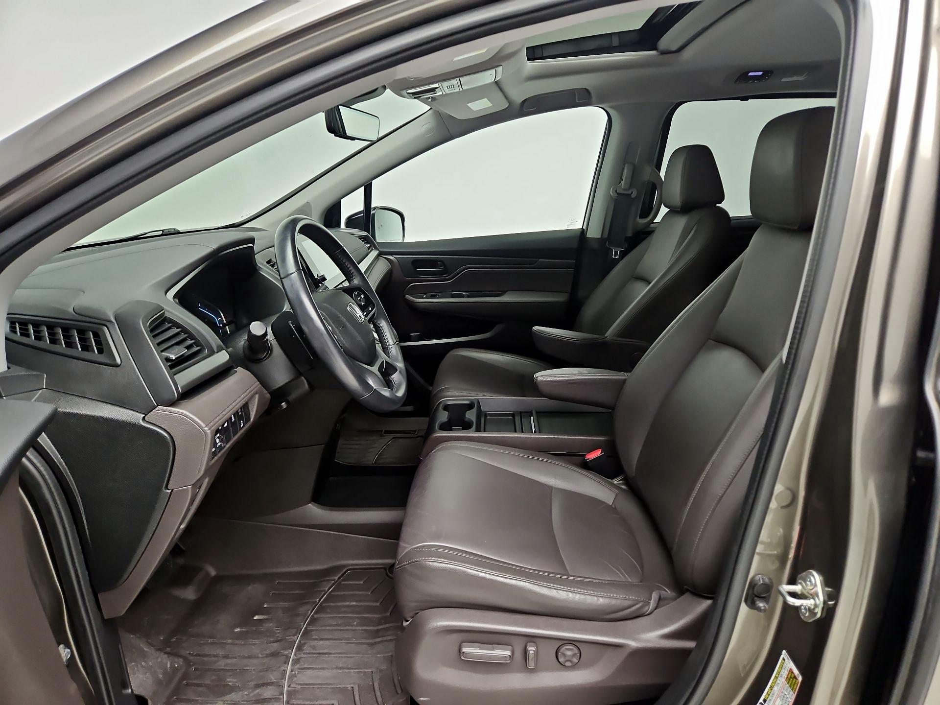 Thumbnail: 2018 Honda Odyssey - 11