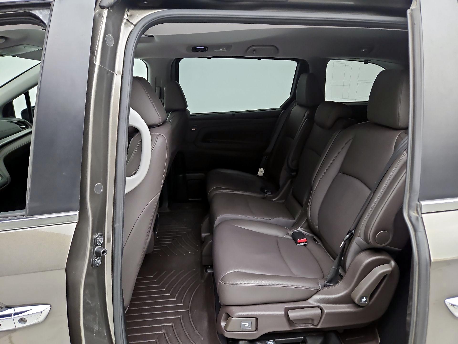 Thumbnail: 2018 Honda Odyssey - 20