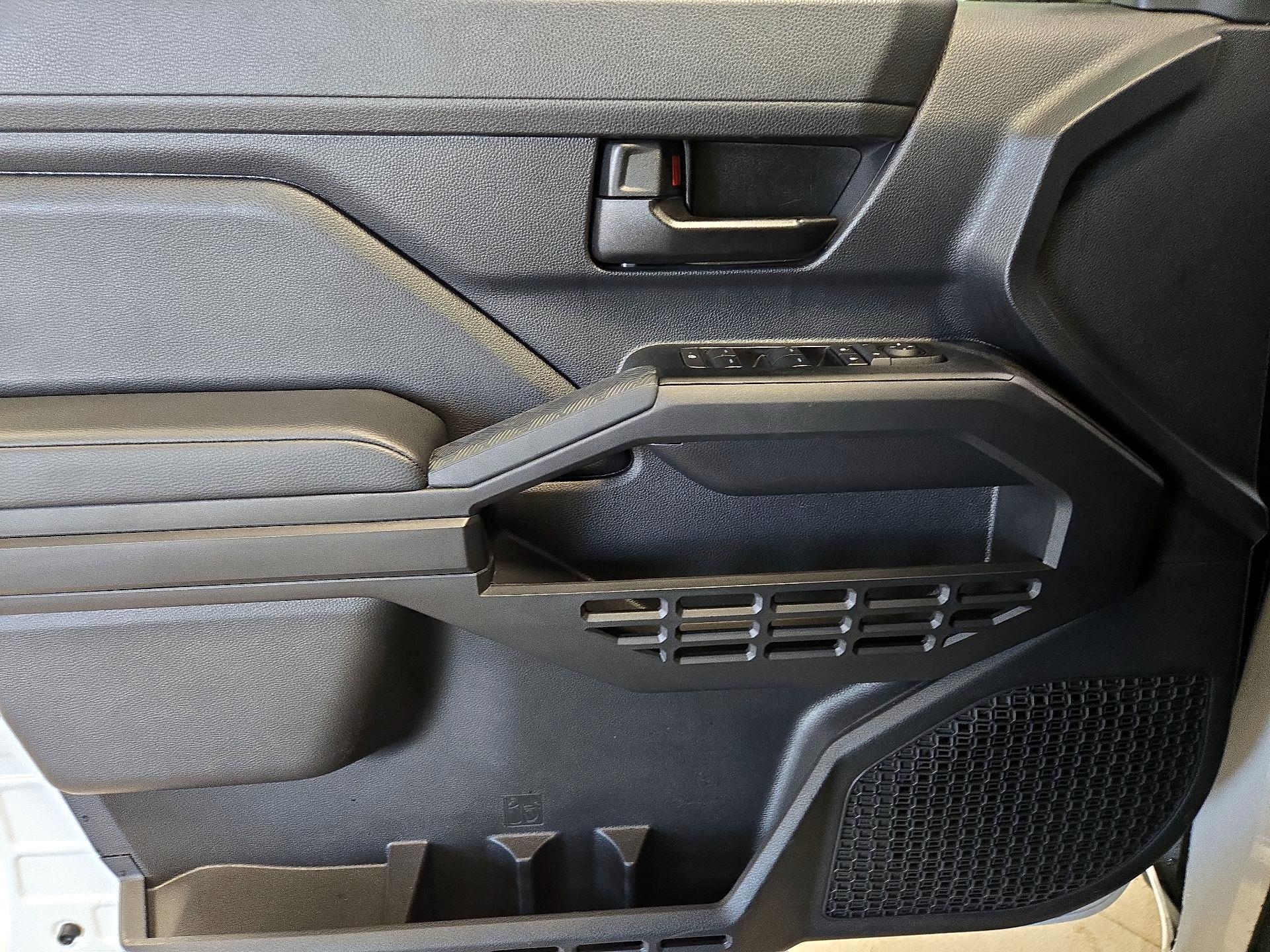 Thumbnail: 2025 Toyota Tacoma - 12