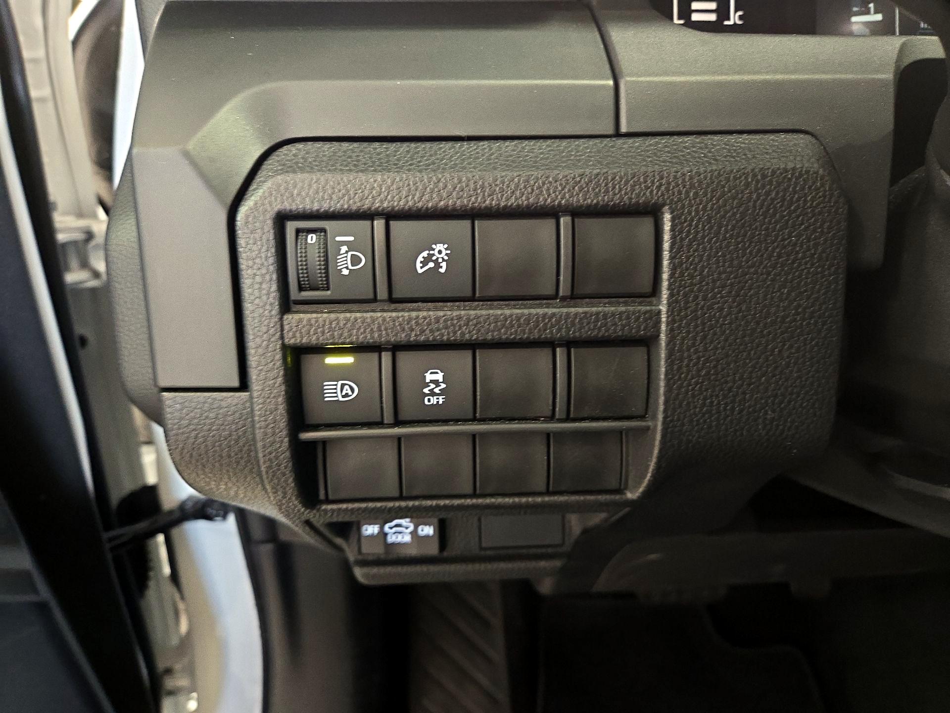 Thumbnail: 2025 Toyota Tacoma - 13