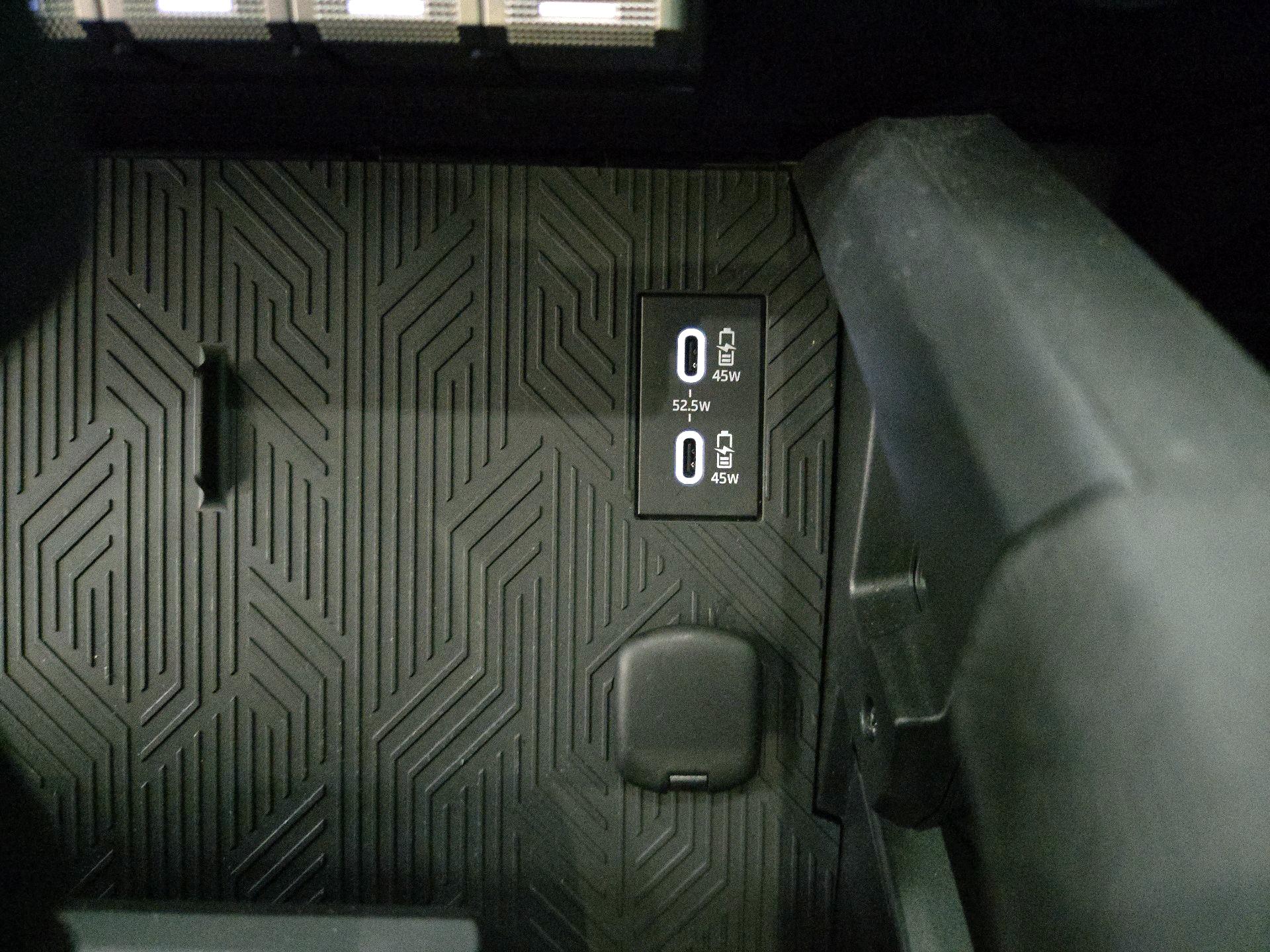 Thumbnail: 2025 Toyota Tacoma - 18