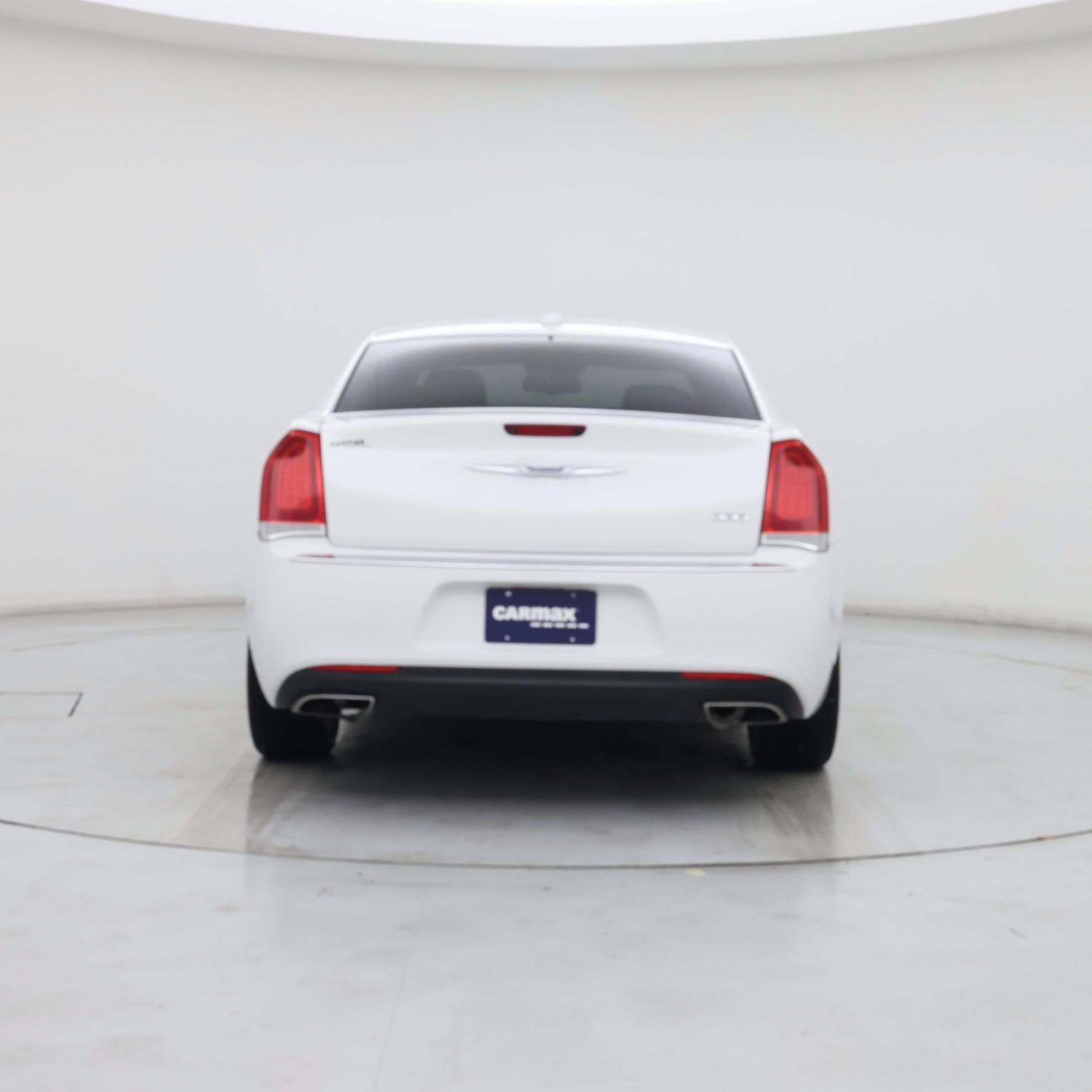 Thumbnail: 2019 Chrysler 300 - 6