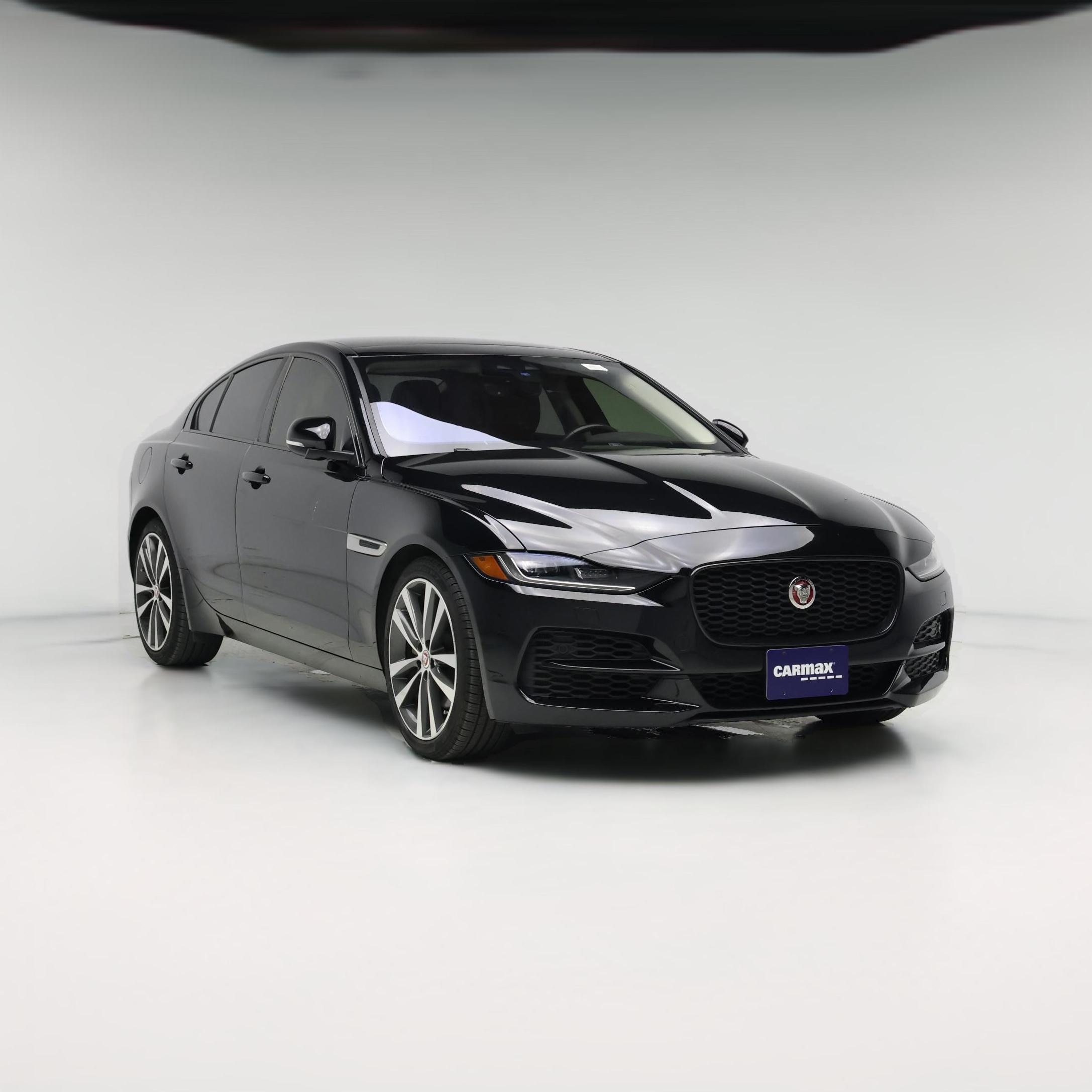 Thumbnail: 2020 Jaguar XE - 1