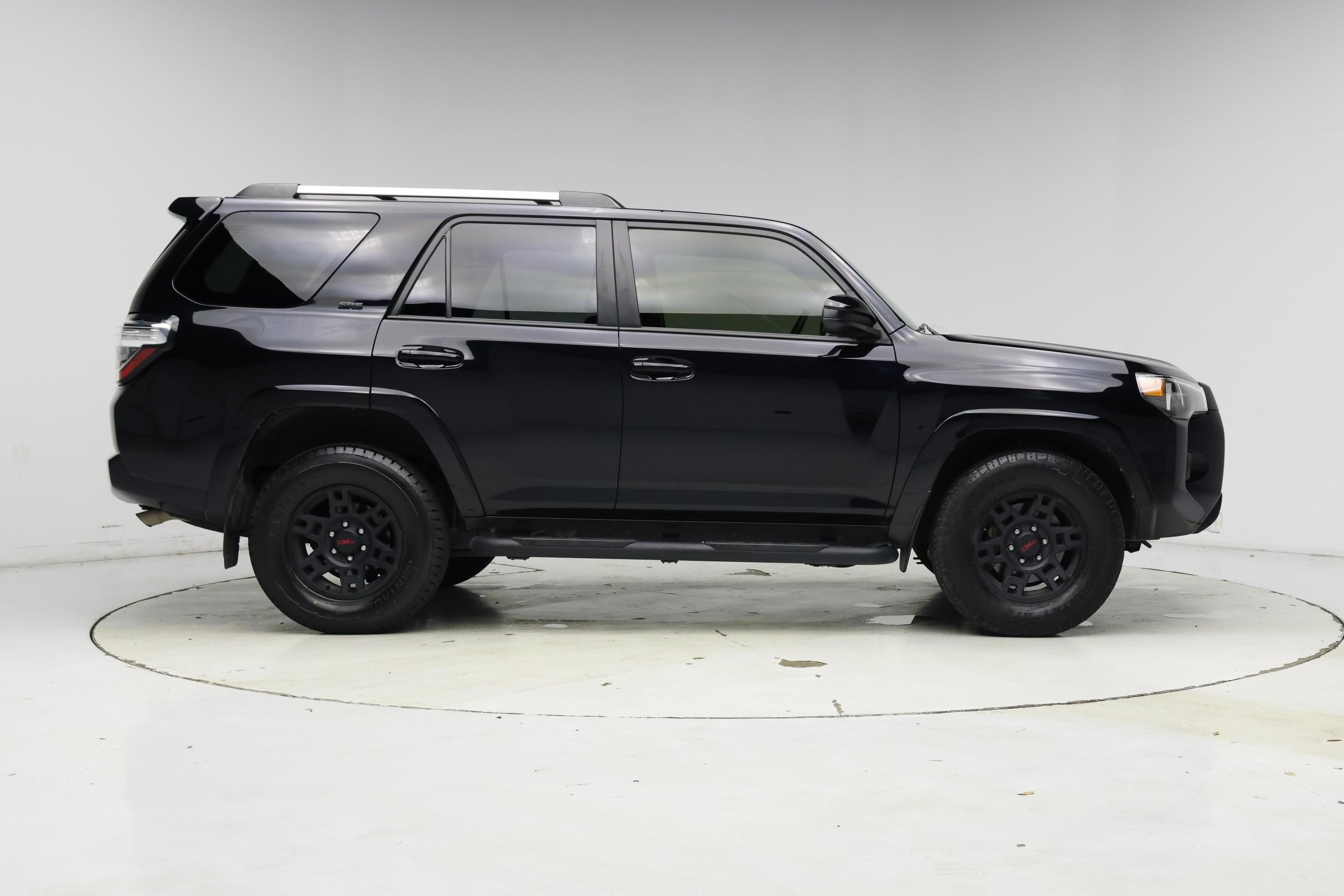 Thumbnail: 2023 Toyota 4Runner - 7