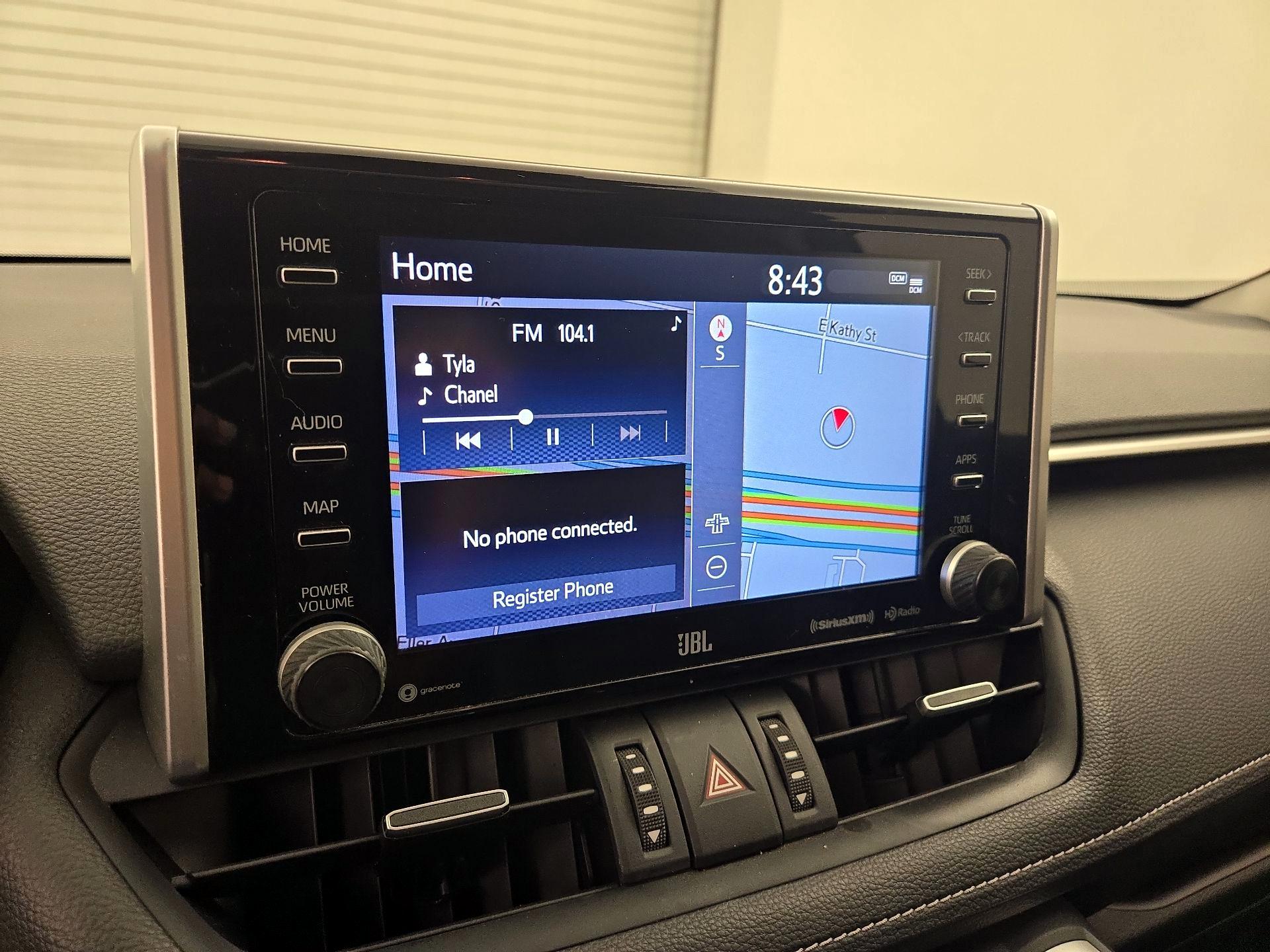 Thumbnail: 2021 Toyota RAV4 - 16