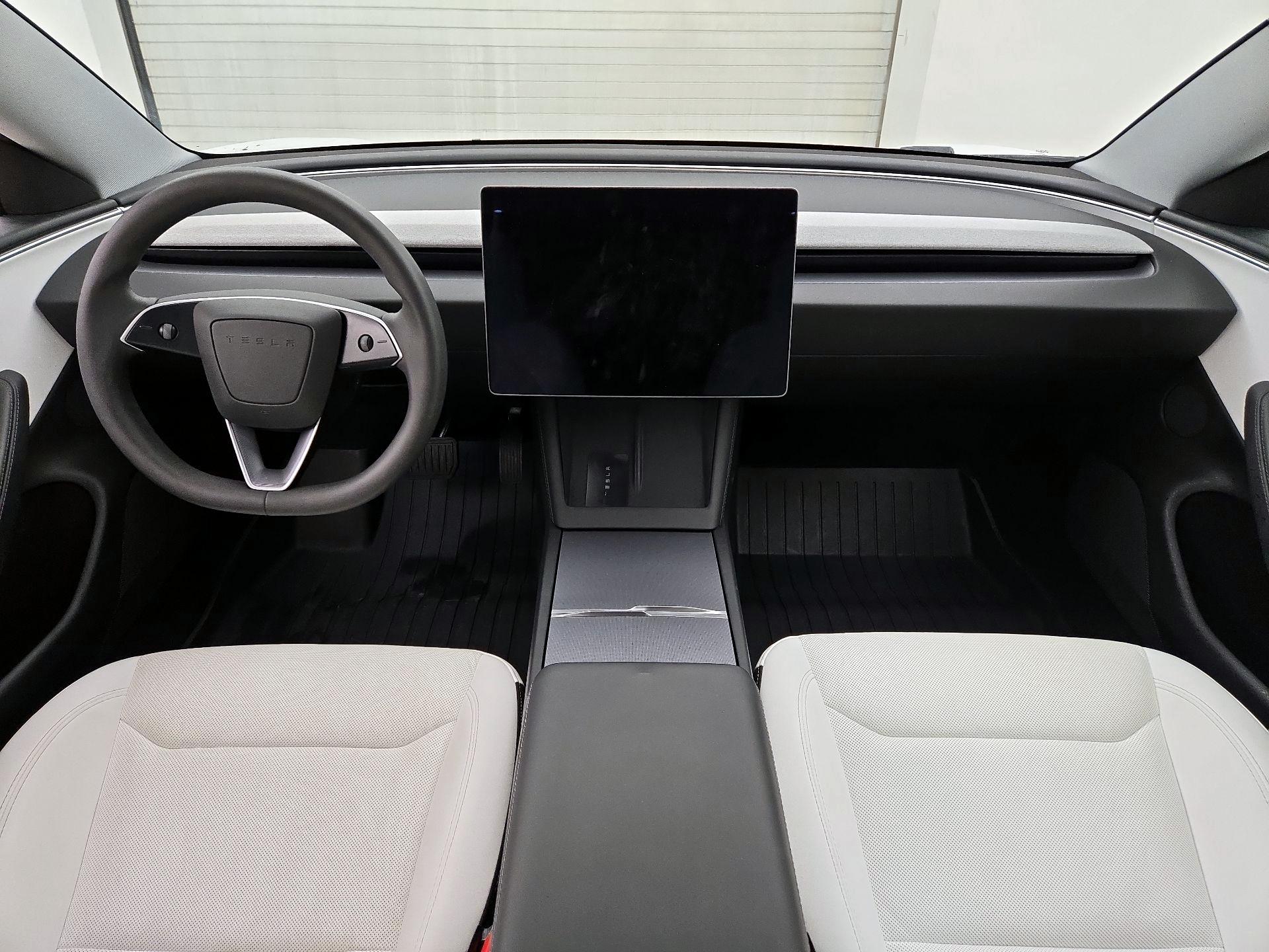 Thumbnail: 2024 Tesla Model 3 - 9