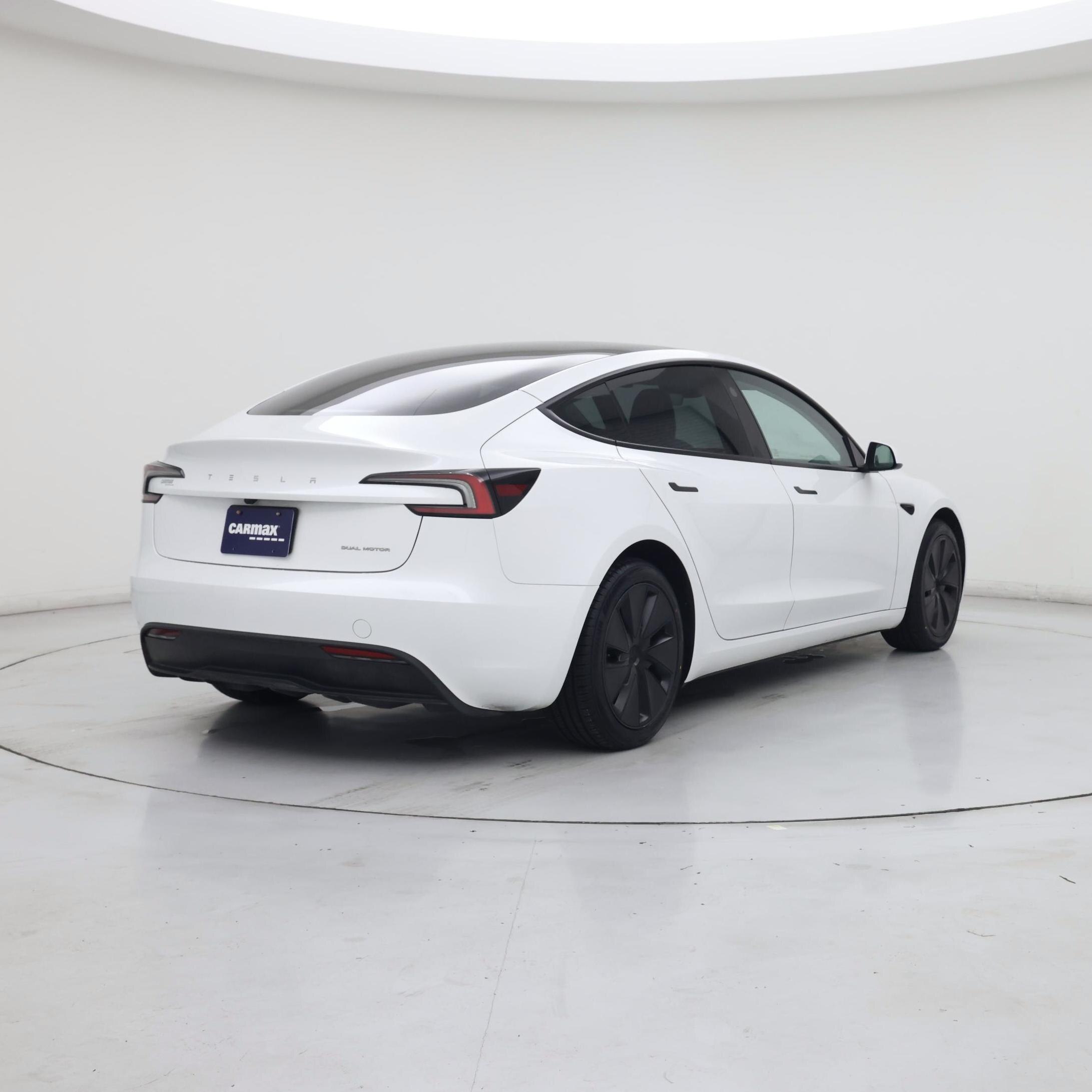 Thumbnail: 2024 Tesla Model 3 - 8