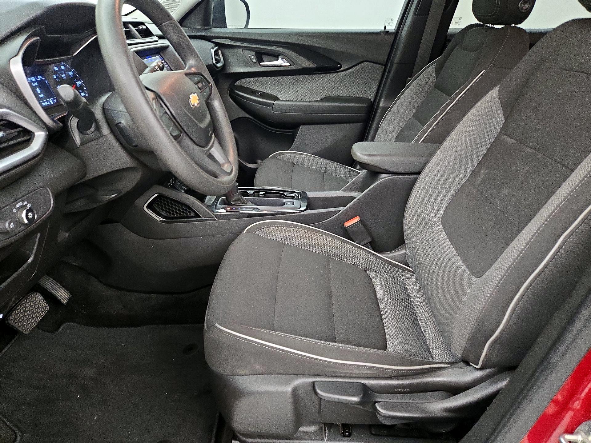 Thumbnail: 2021 Chevrolet TrailBlazer - 11