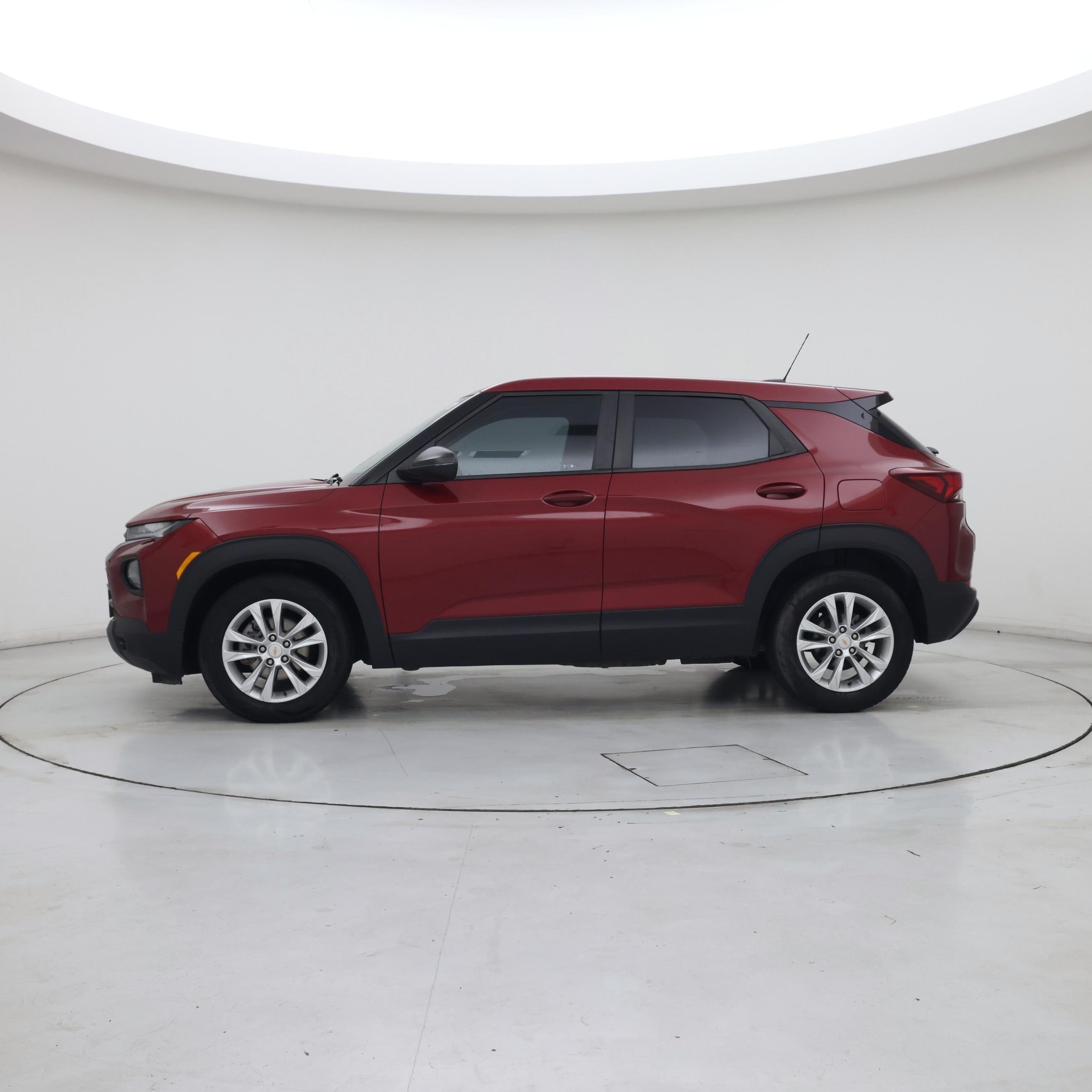 Thumbnail: 2021 Chevrolet TrailBlazer - 3