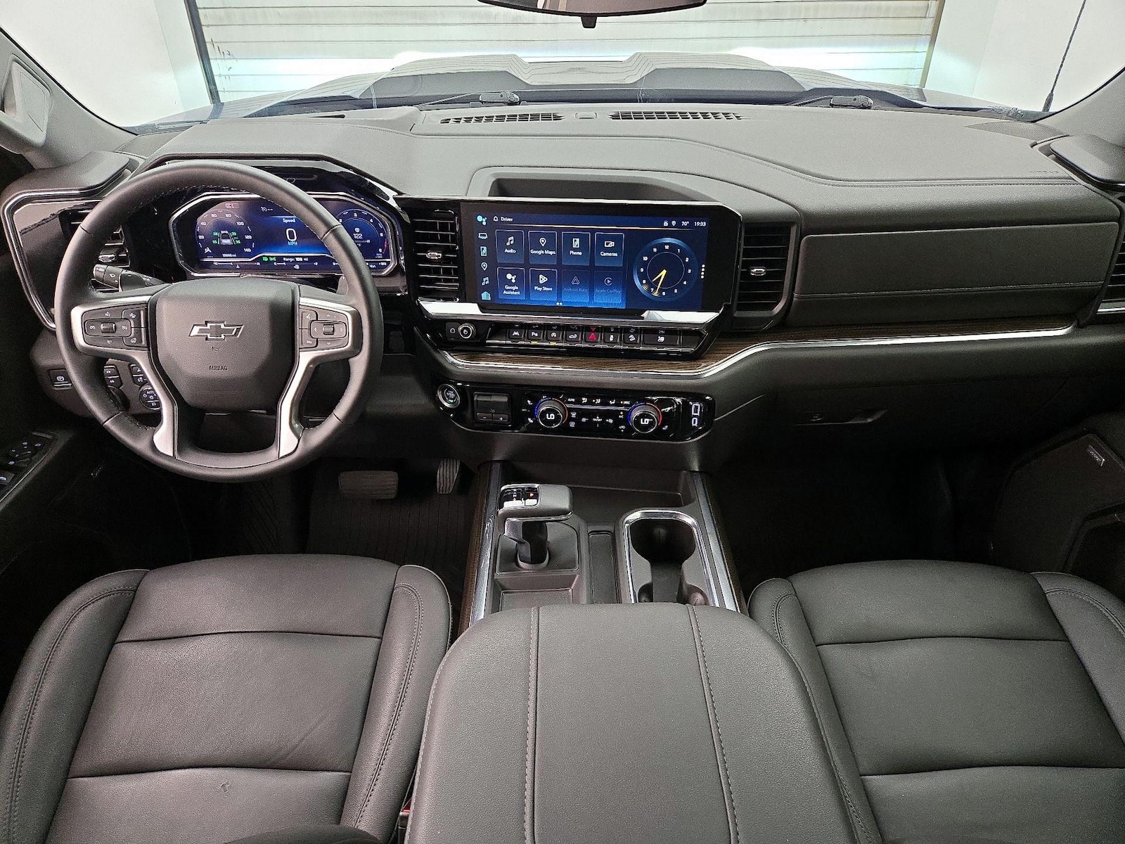 2024 Chevrolet Silverado 1500 LT Trail Boss - Photo 10