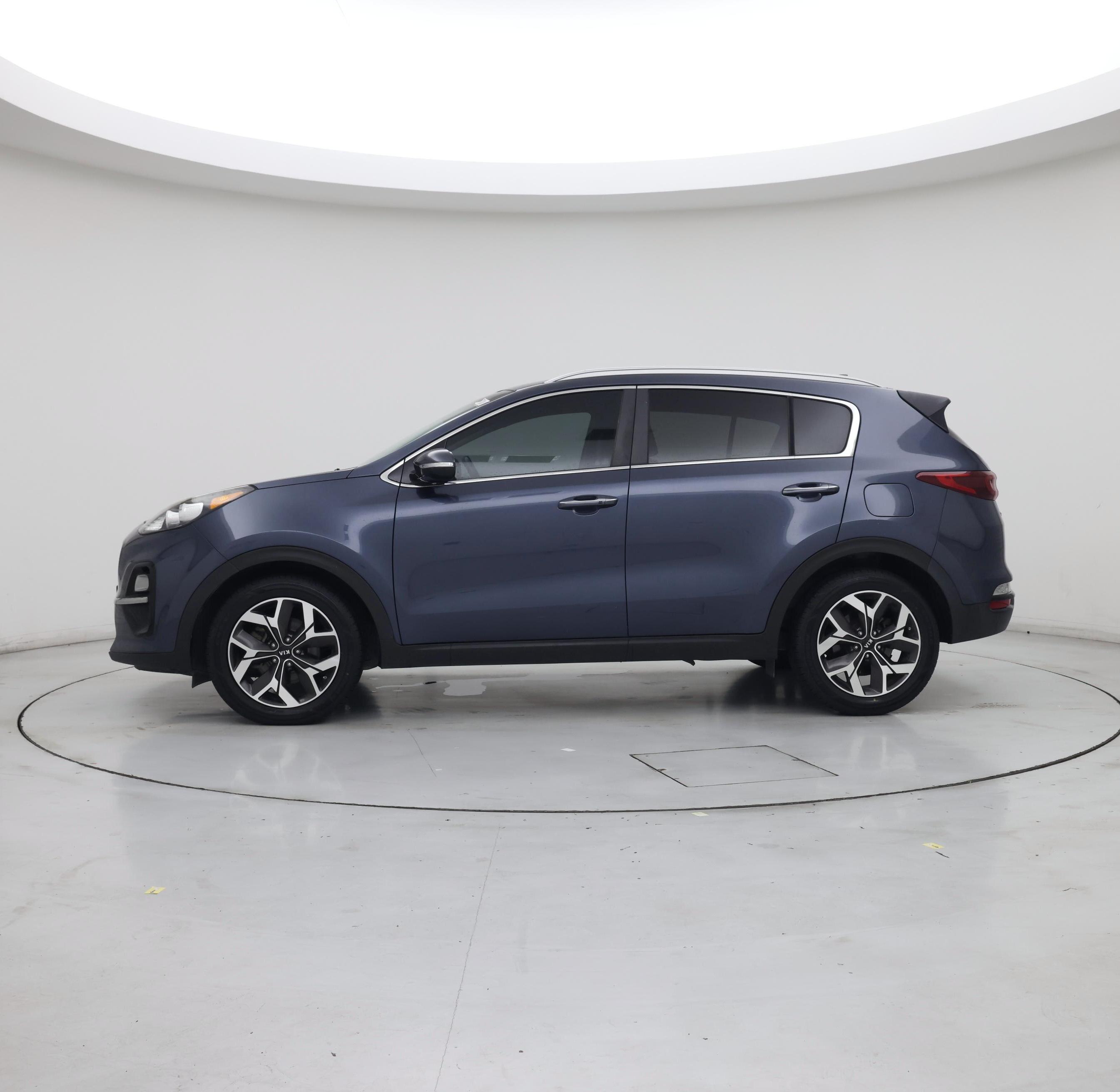 Thumbnail: 2020 Kia Sportage - 3