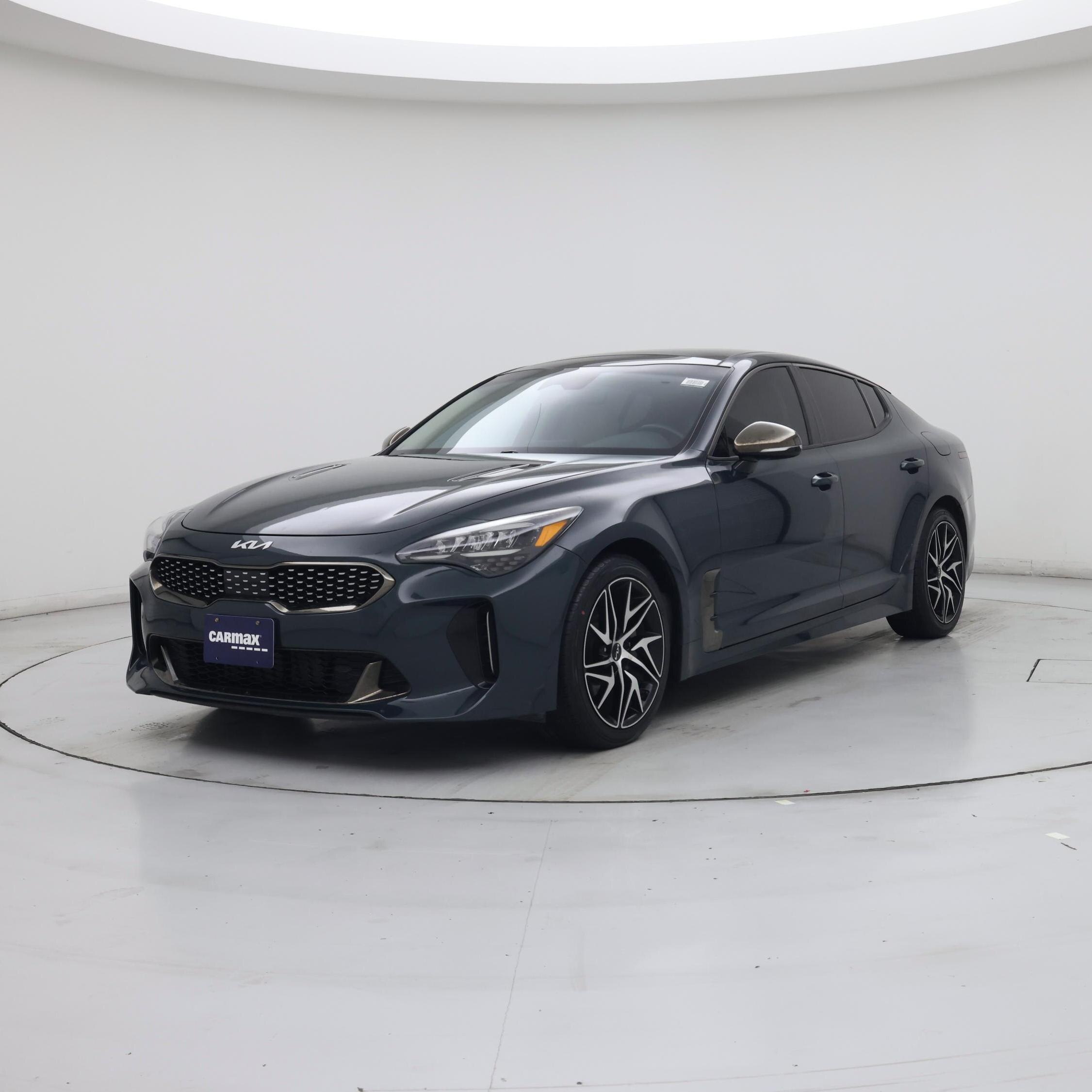 Thumbnail: 2023 Kia Stinger - 4