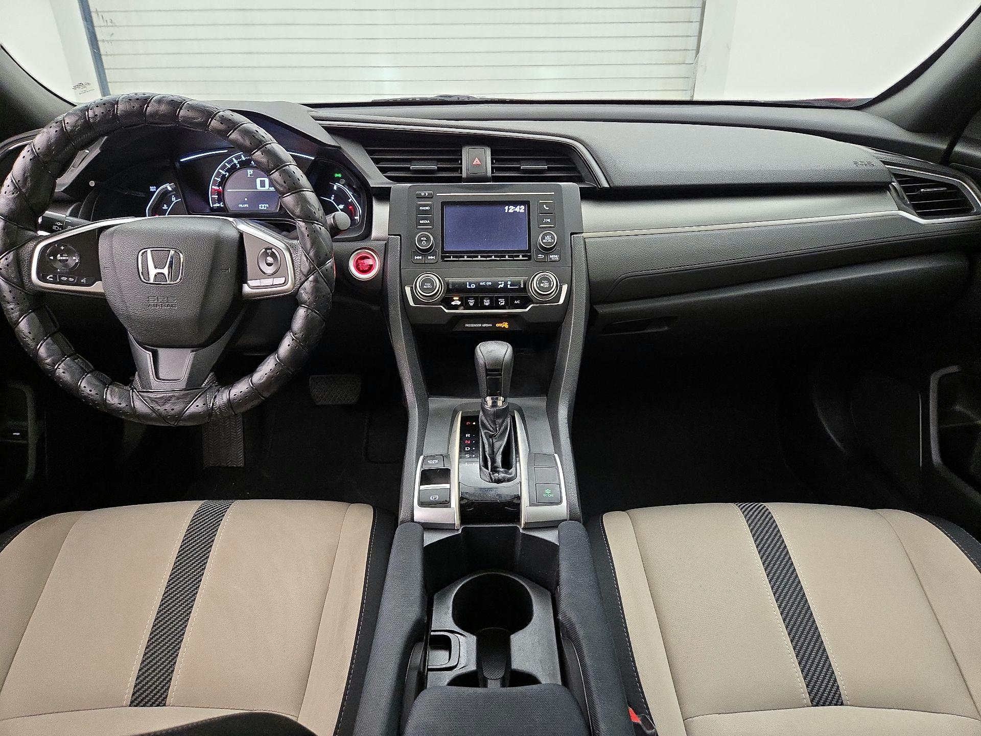 Thumbnail: 2017 Honda Civic - 9