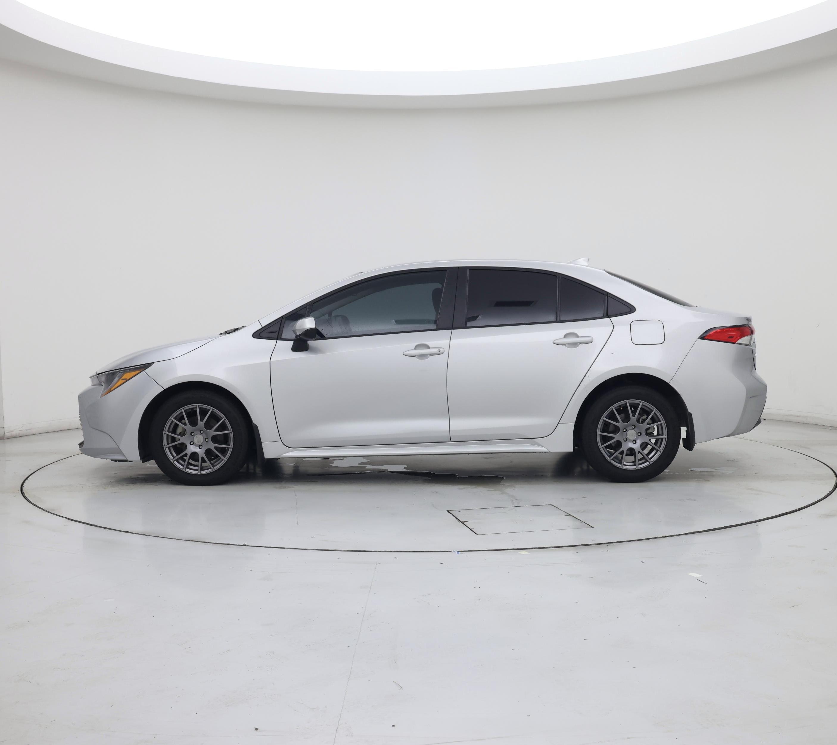 Thumbnail: 2024 Toyota Corolla - 3