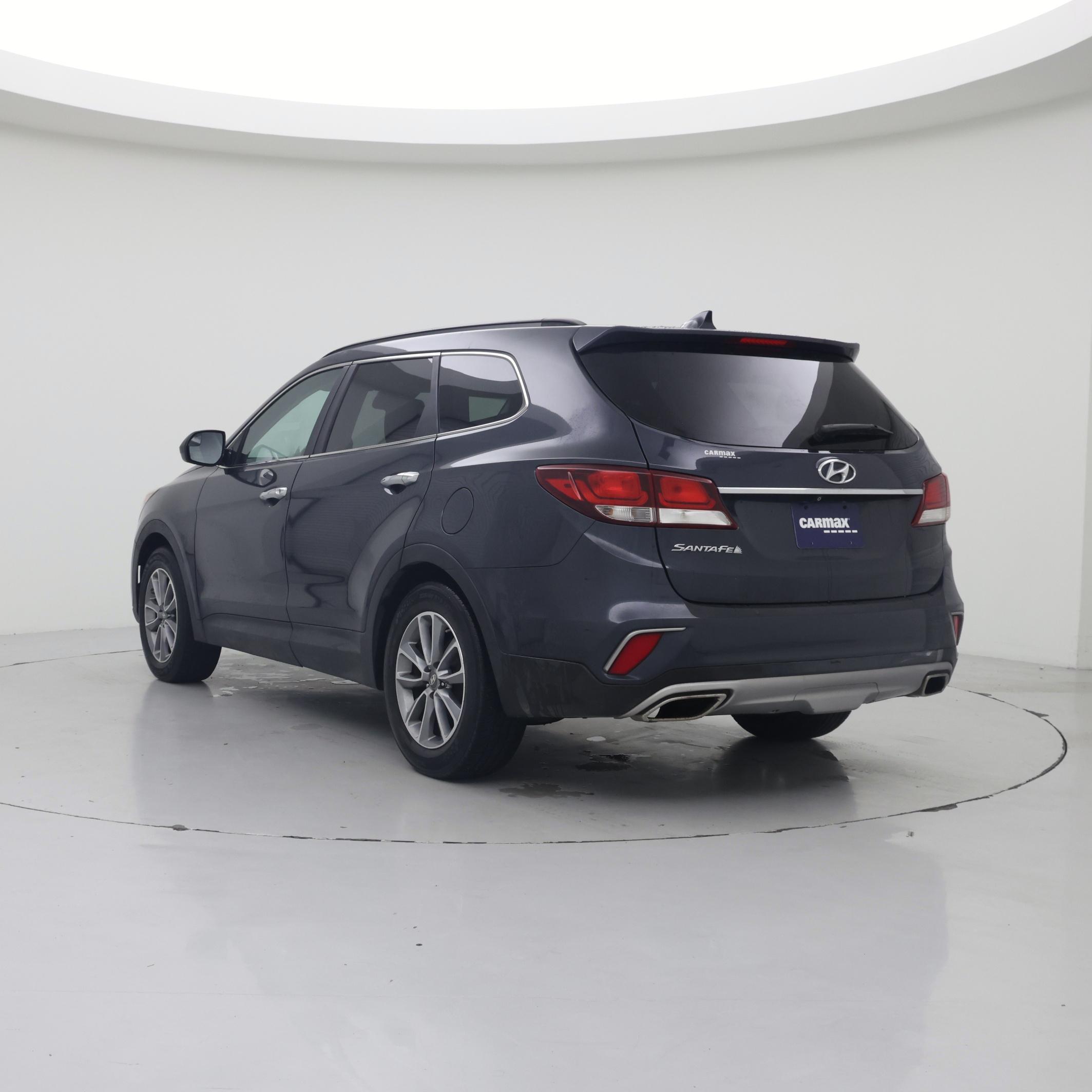 Thumbnail: 2017 Hyundai Santa Fe - 2