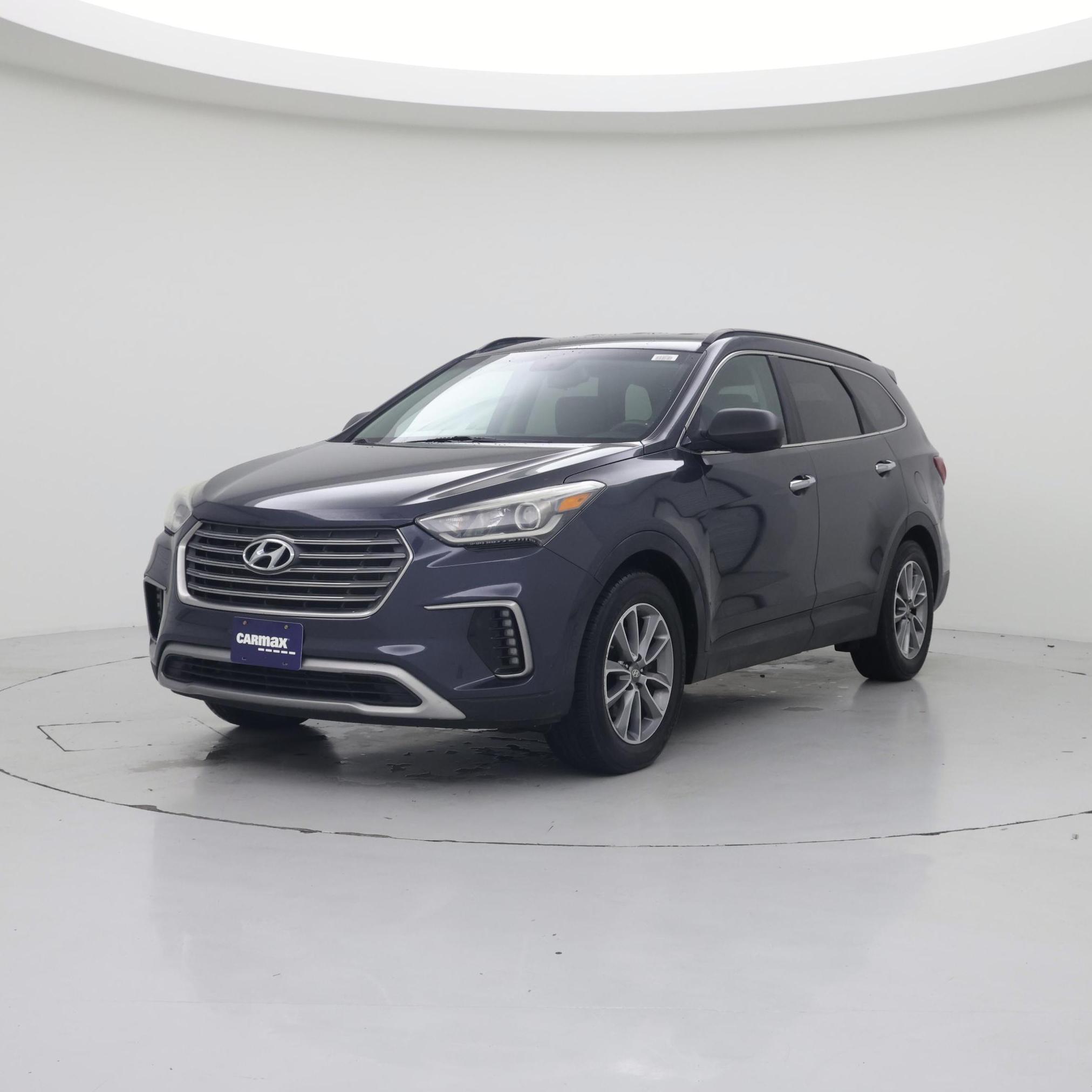 Thumbnail: 2017 Hyundai Santa Fe - 4