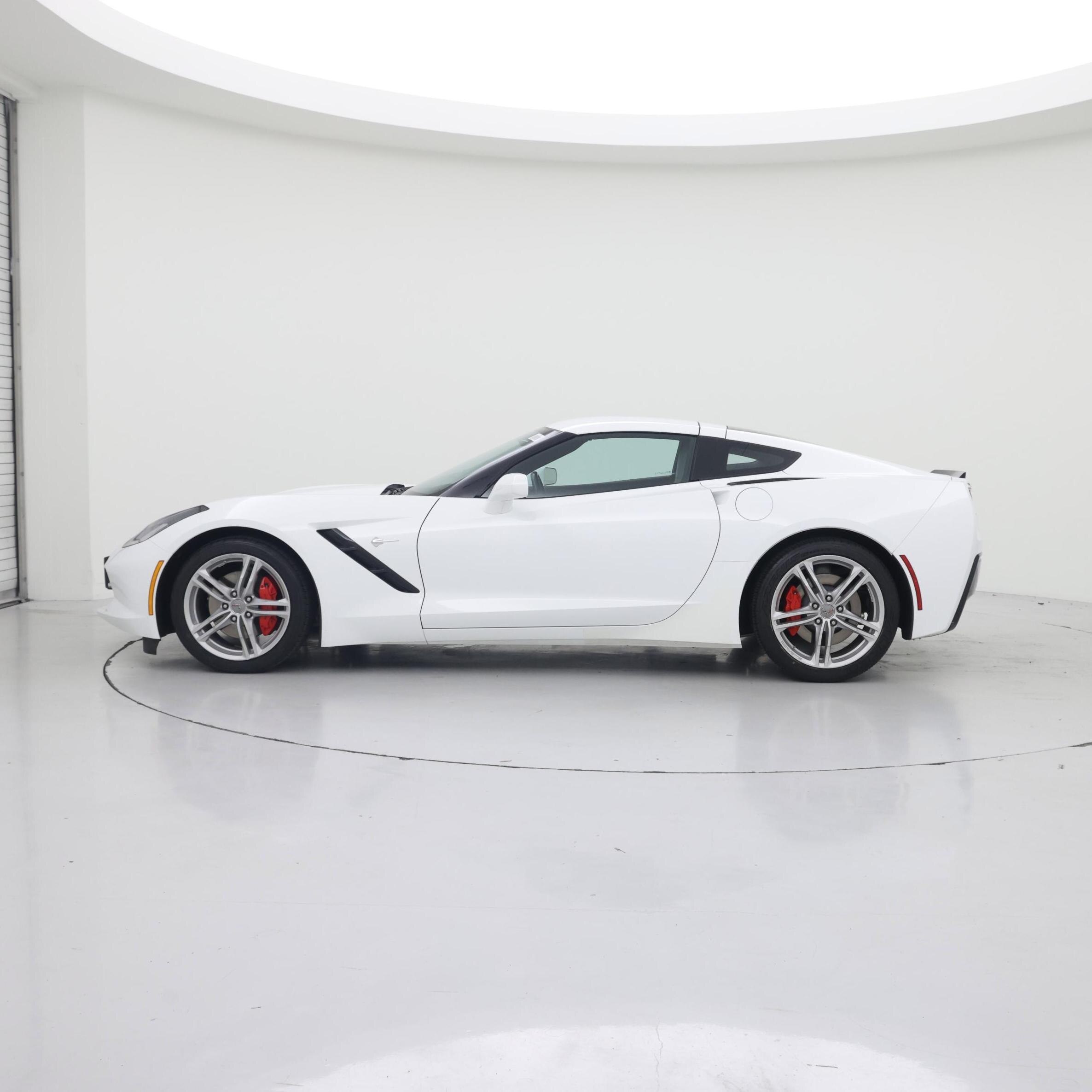 Thumbnail: 2017 Chevrolet Corvette - 3