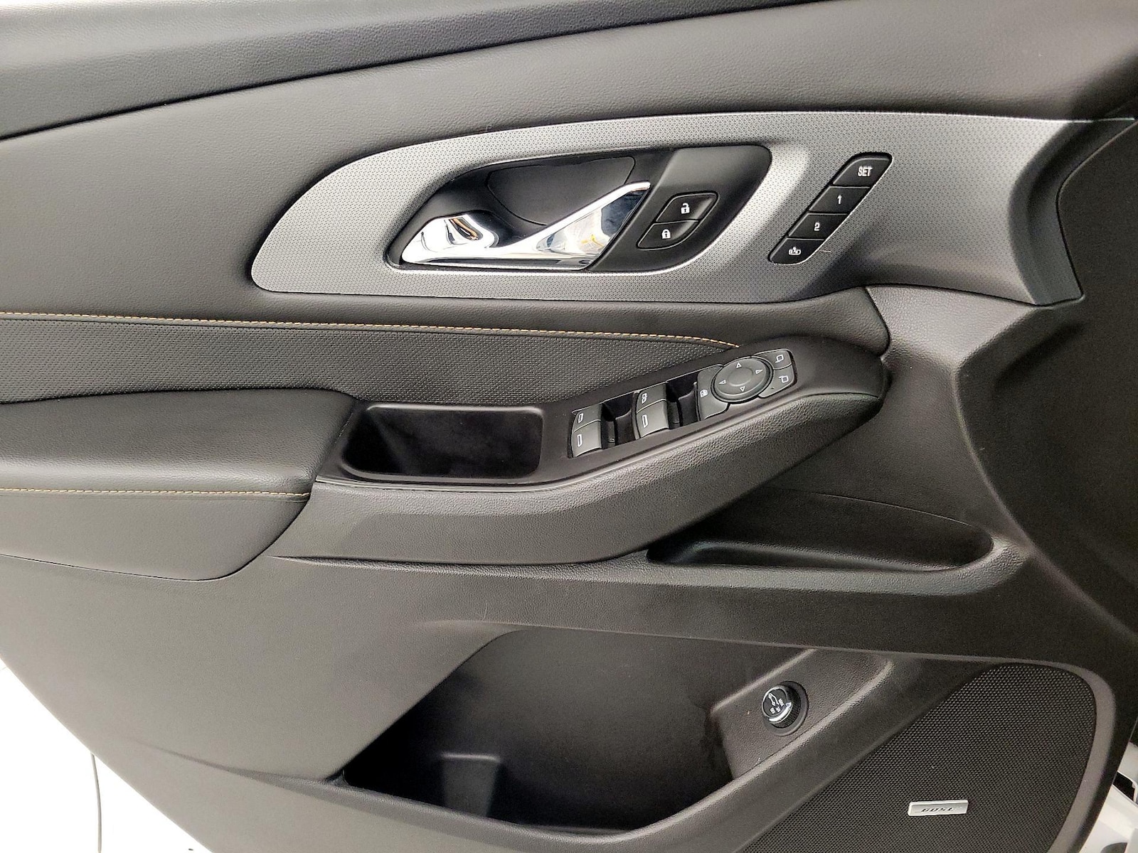 2018 Chevrolet Traverse Premier - Photo 13
