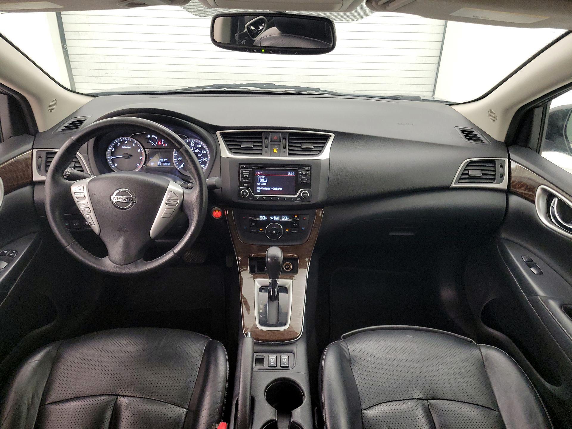Thumbnail: 2015 Nissan Sentra - 9
