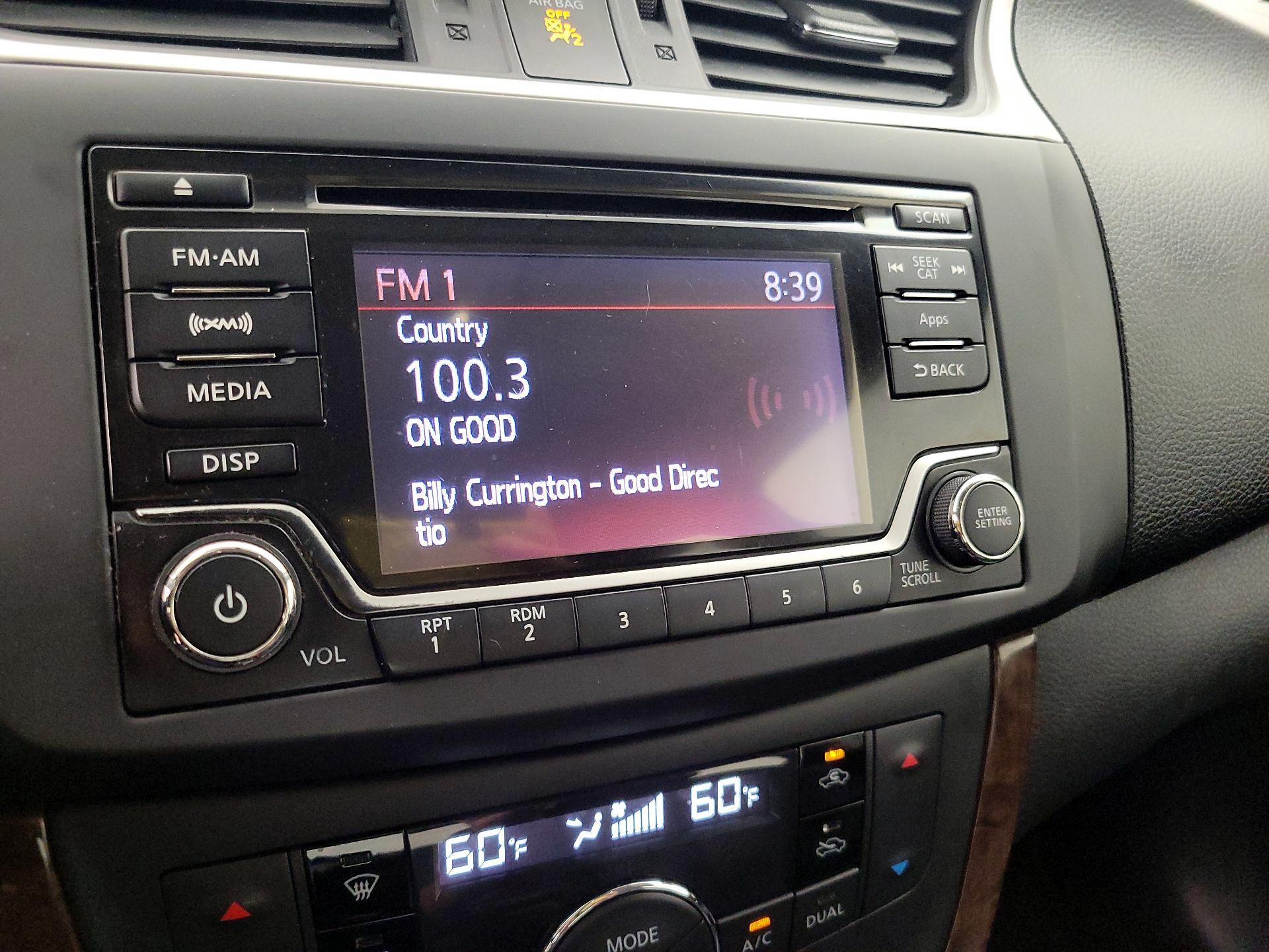 Thumbnail: 2015 Nissan Sentra - 15