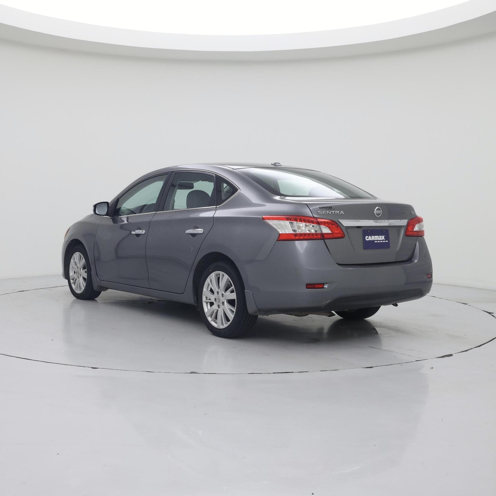 Thumbnail: 2015 Nissan Sentra - 2