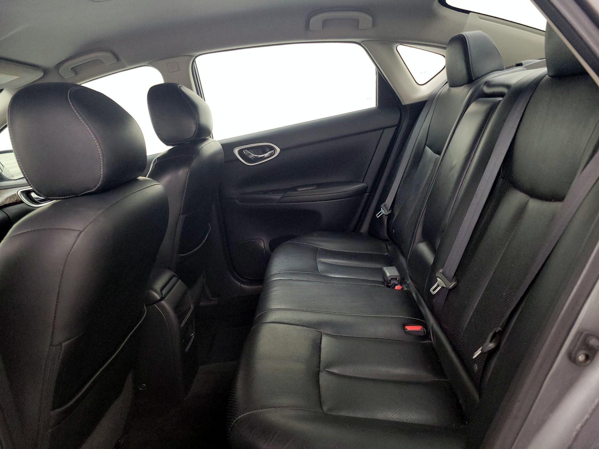 Thumbnail: 2015 Nissan Sentra - 19