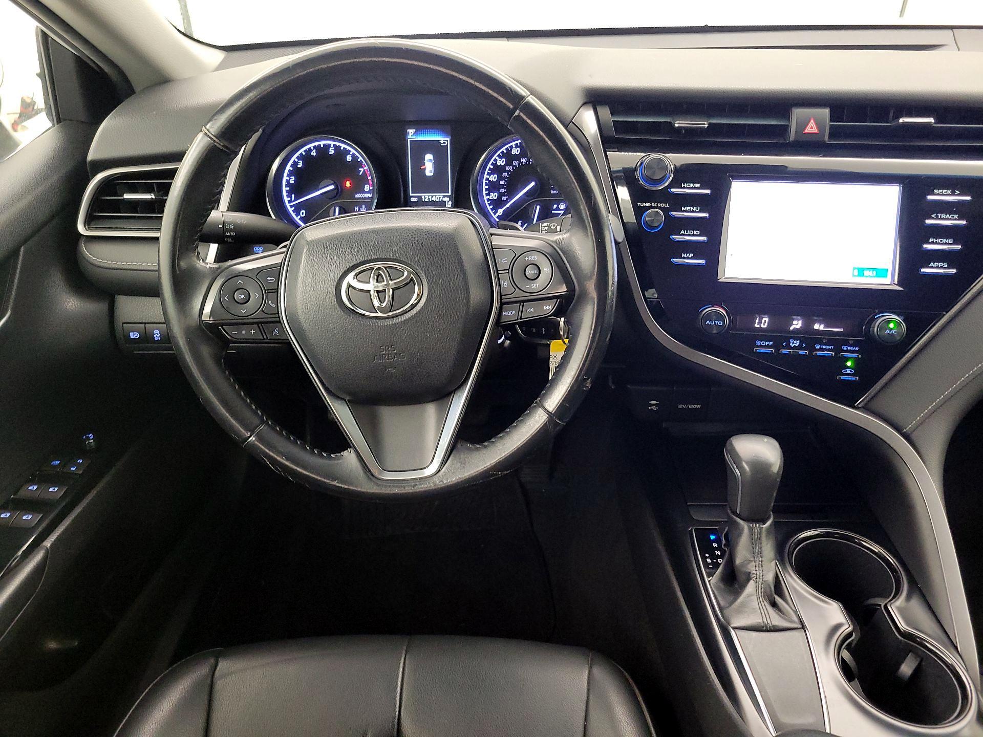 Thumbnail: 2019 Toyota Camry - 10