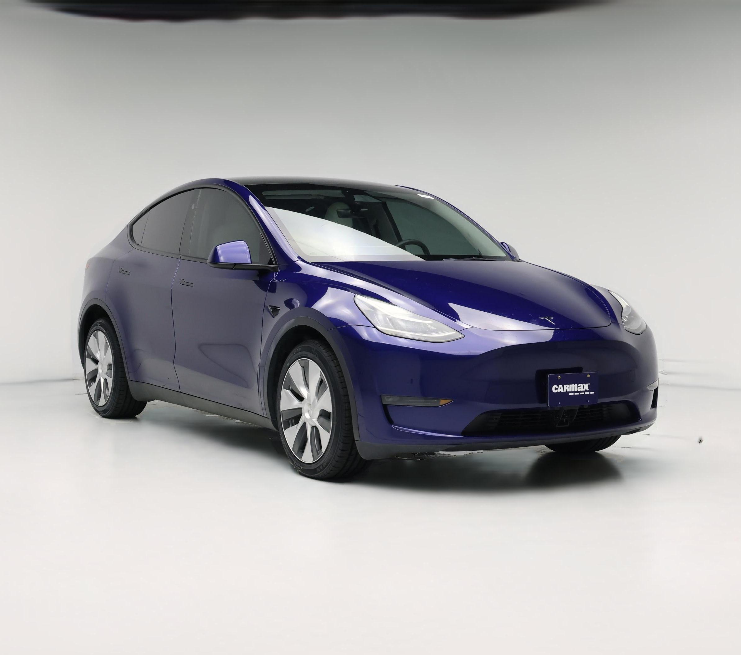Thumbnail: 2023 Tesla Model Y - 1