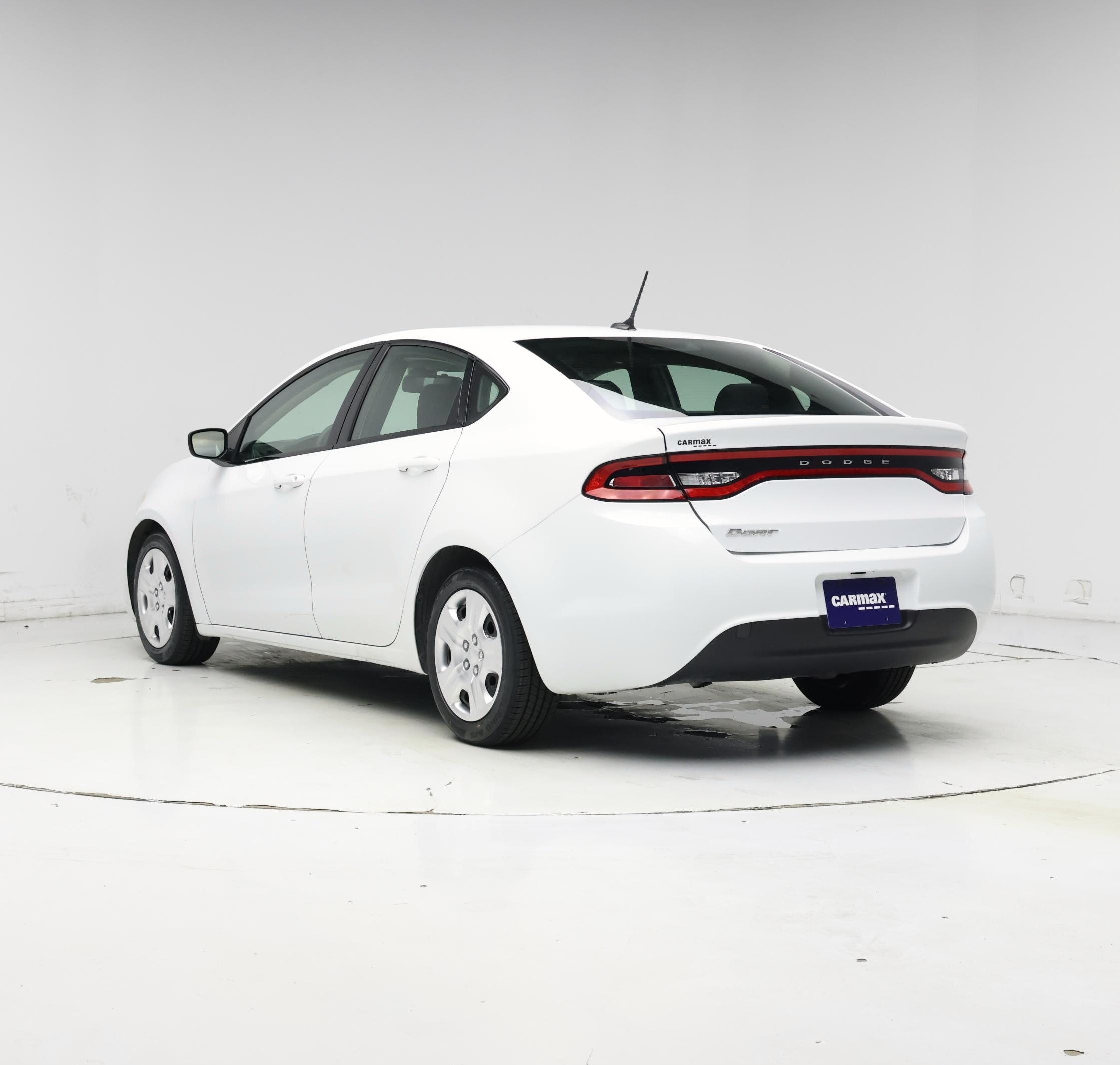 Thumbnail: 2015 Dodge Dart - 2