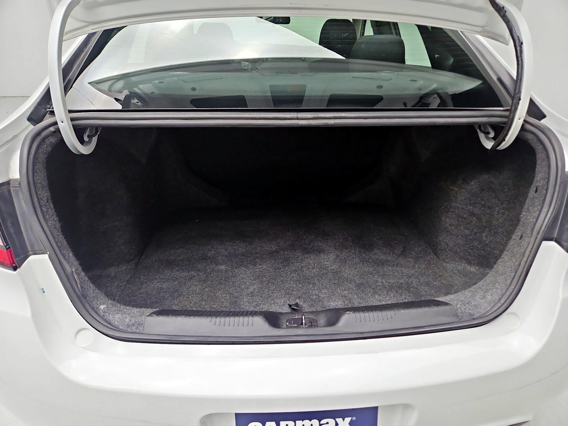 Thumbnail: 2015 Dodge Dart - 19