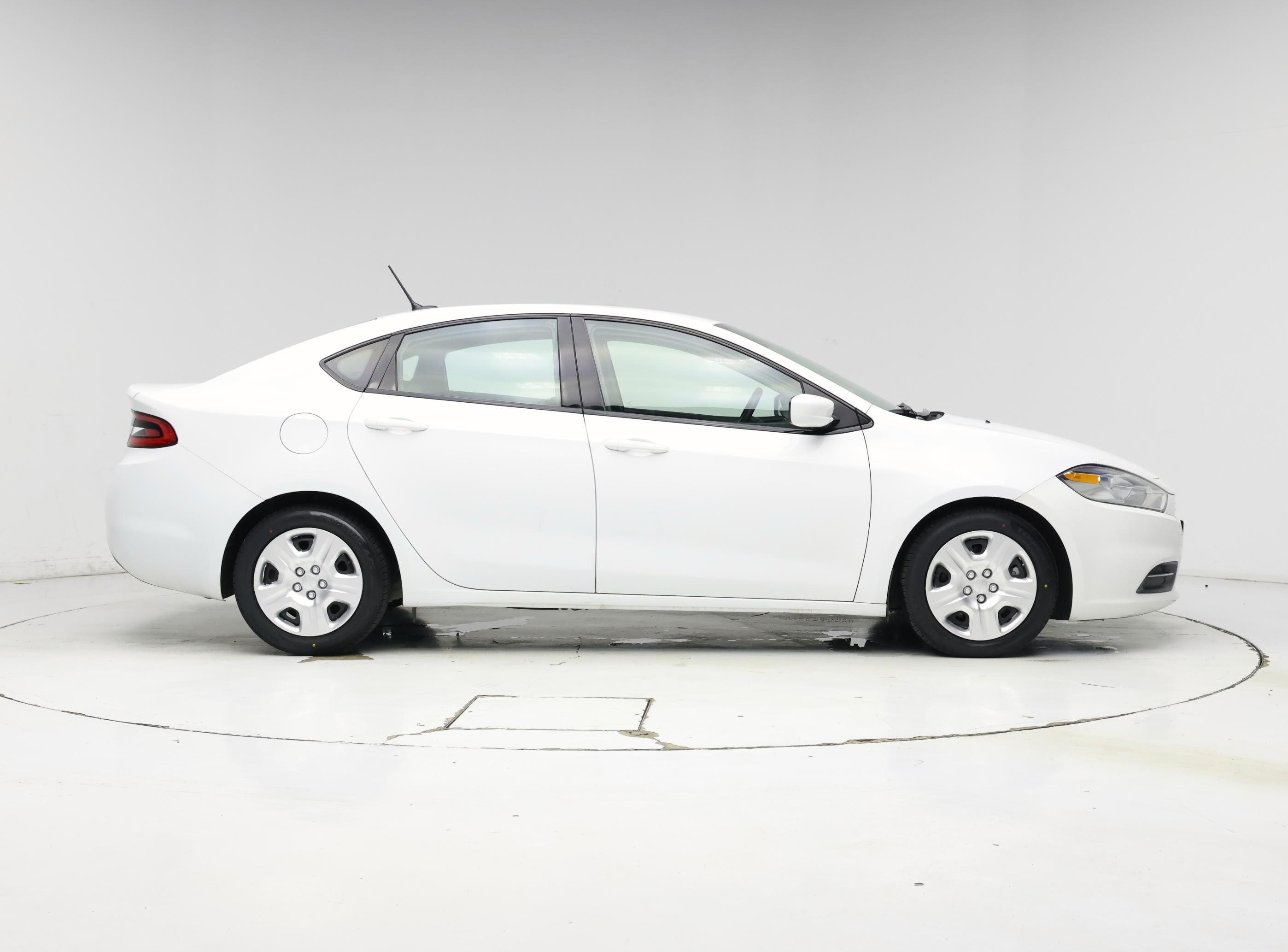 Thumbnail: 2015 Dodge Dart - 7