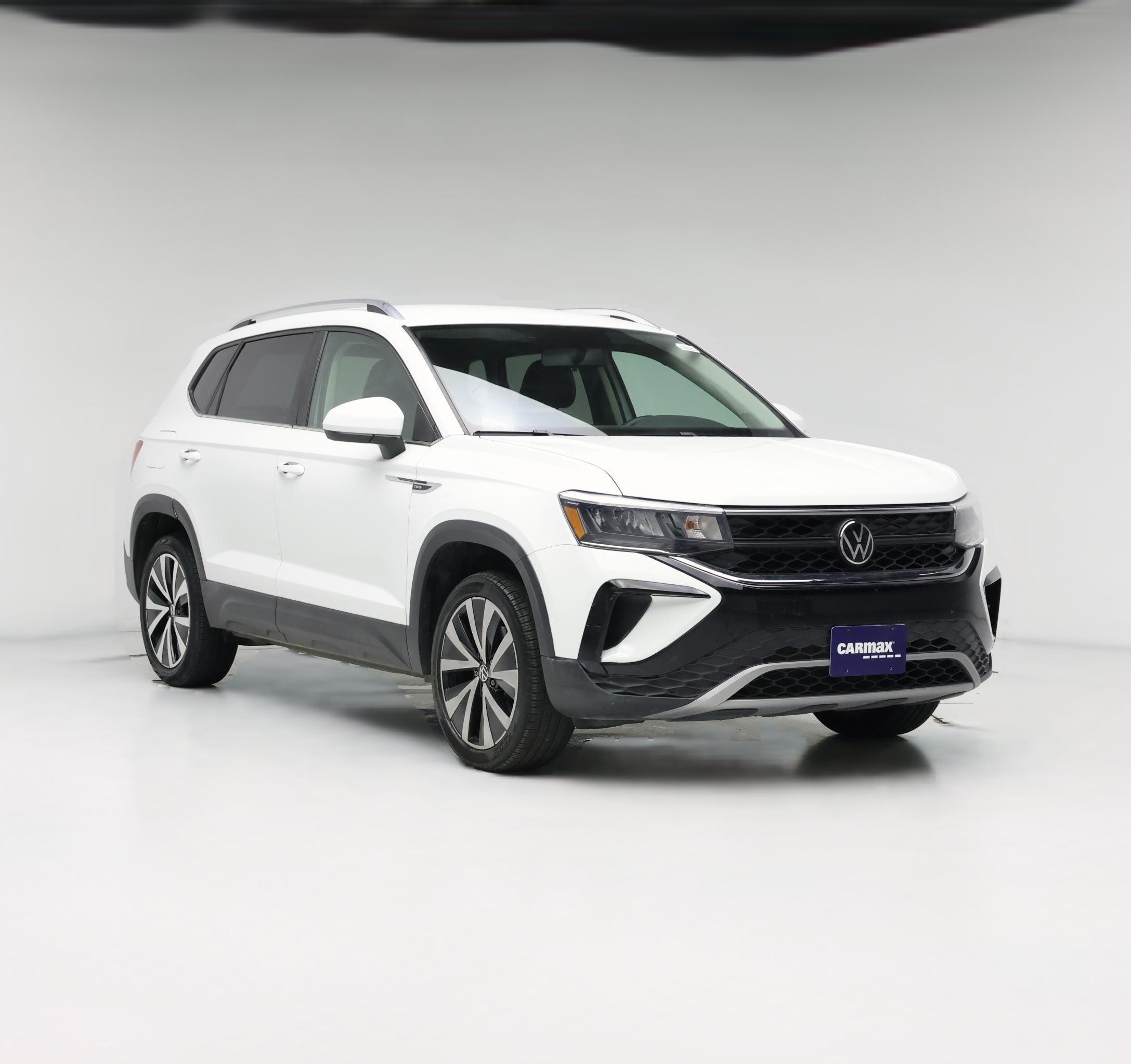 Thumbnail: 2022 Volkswagen Taos - 1