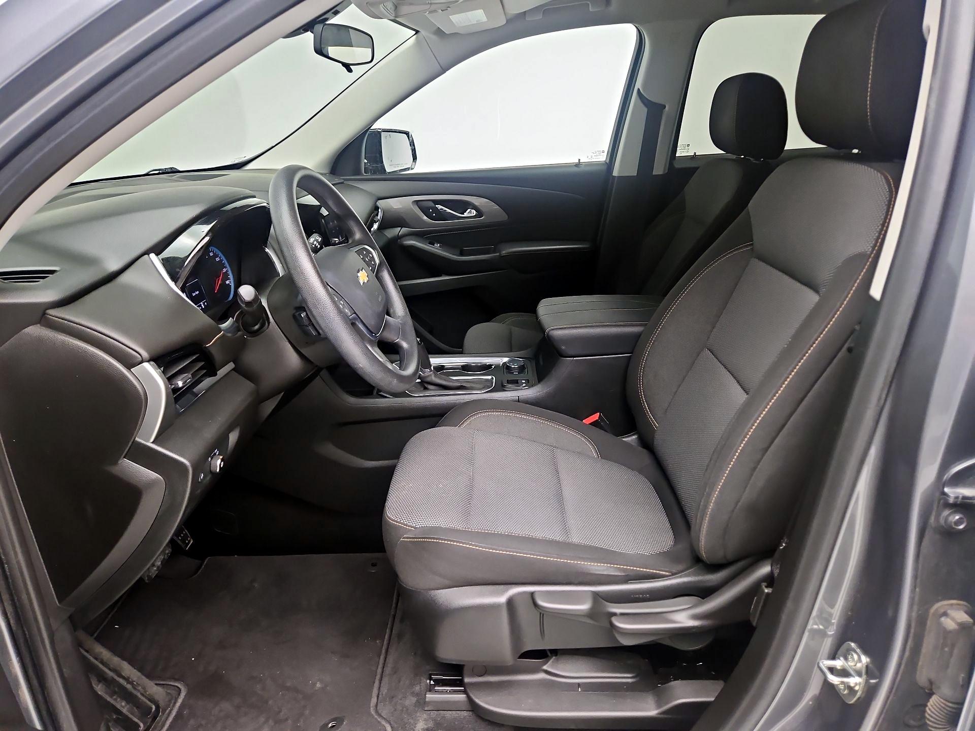 Thumbnail: 2020 Chevrolet Traverse - 11