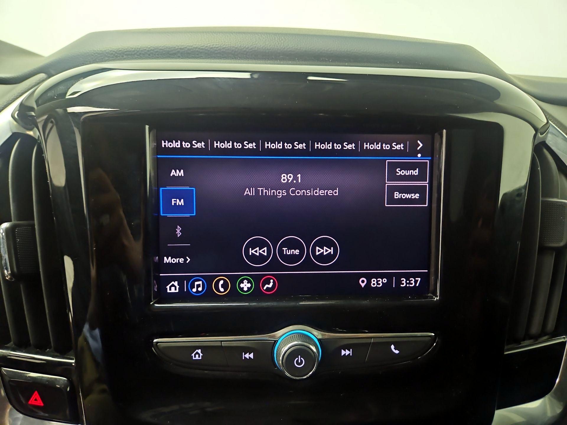 Thumbnail: 2020 Chevrolet Traverse - 15