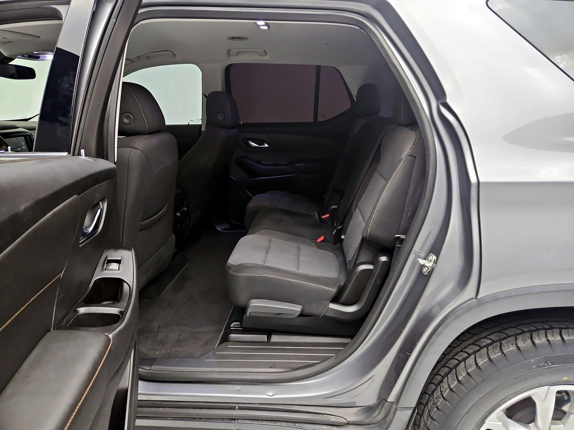 Thumbnail: 2019 Chevrolet Traverse - 10