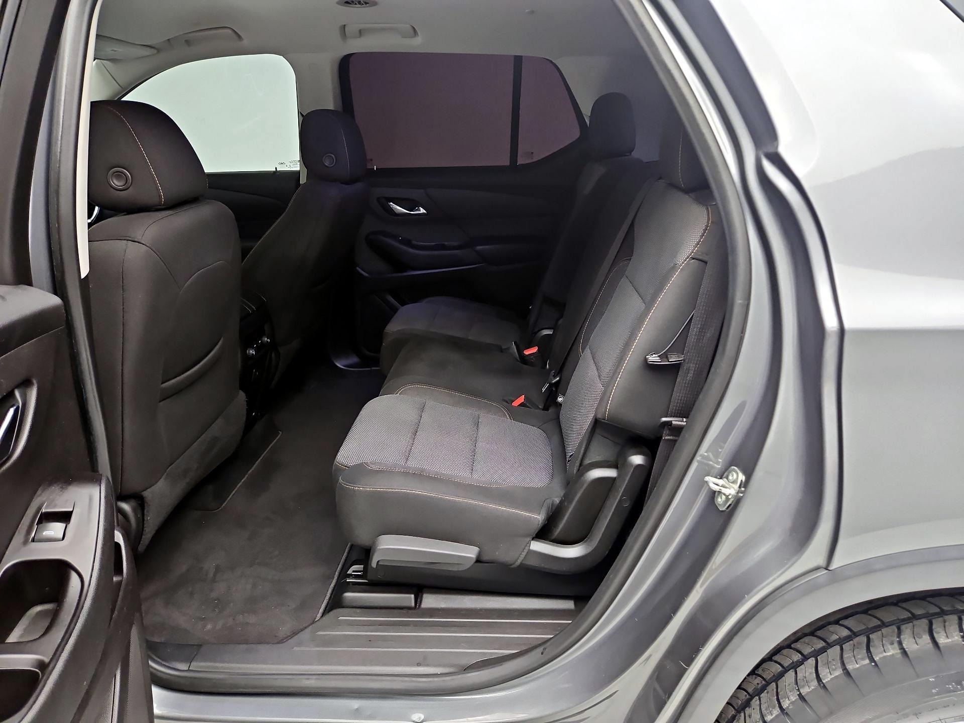 Thumbnail: 2019 Chevrolet Traverse - 20