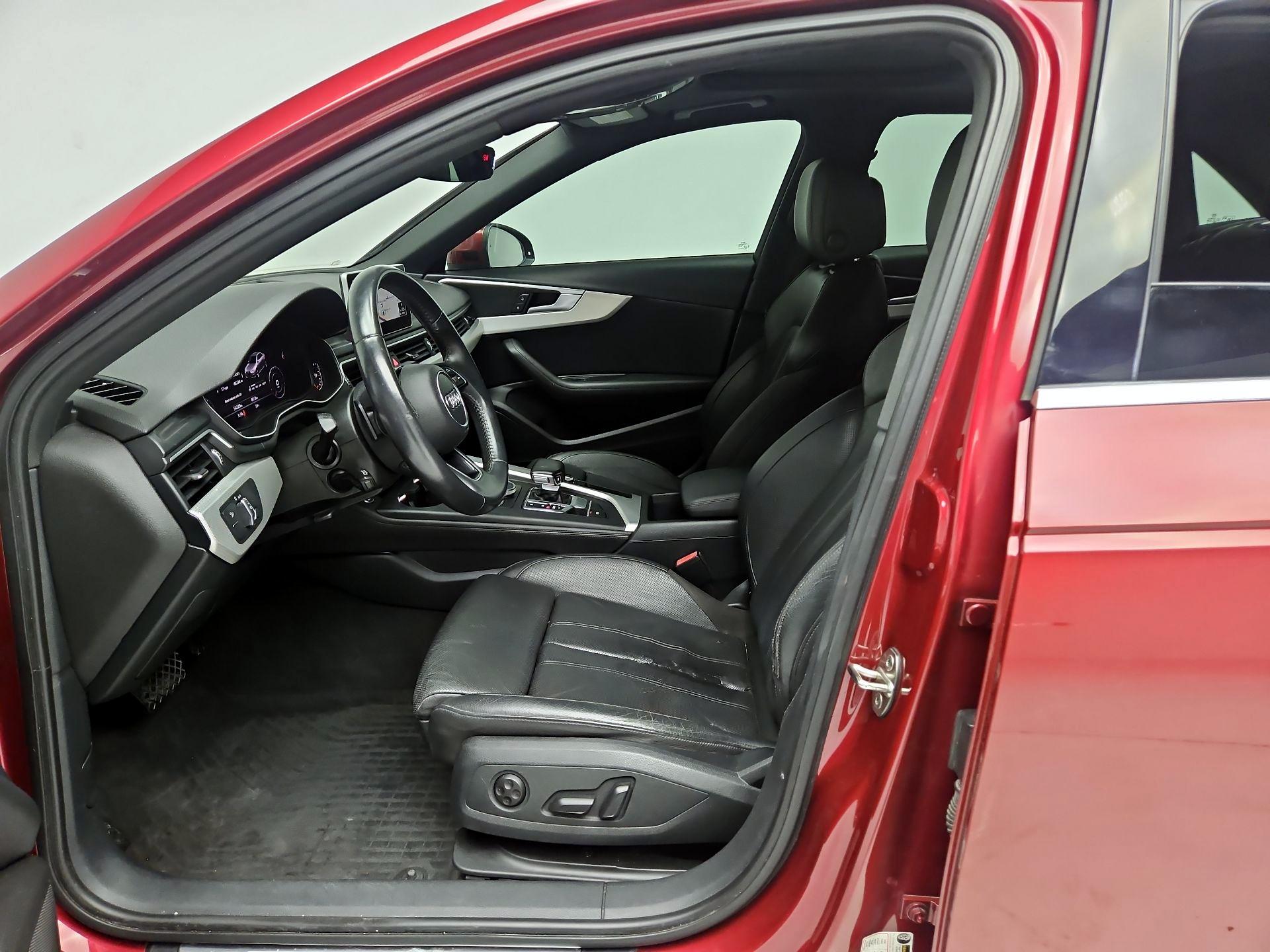 Thumbnail: 2019 Audi A4 - 11