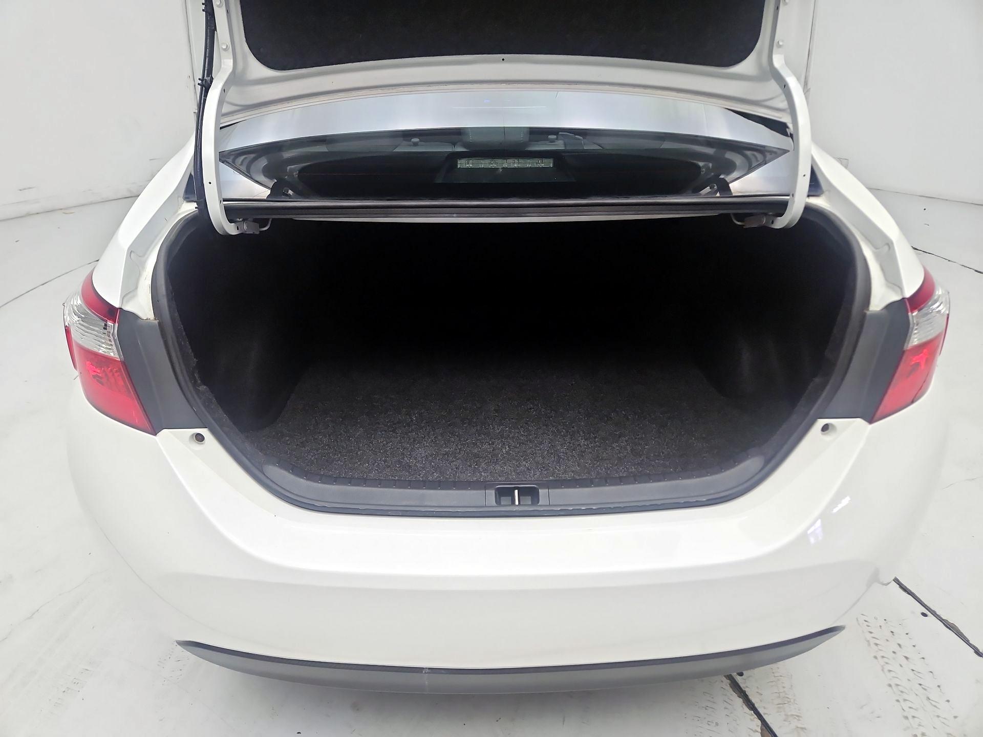 Thumbnail: 2016 Toyota Corolla - 20