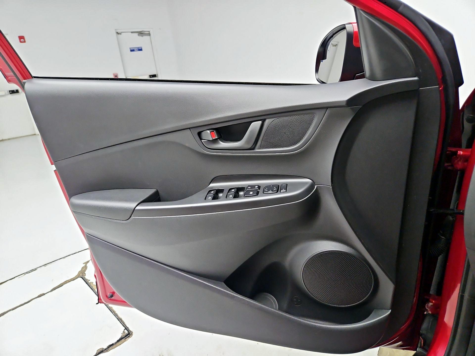 Thumbnail: 2019 Hyundai Kona - 12
