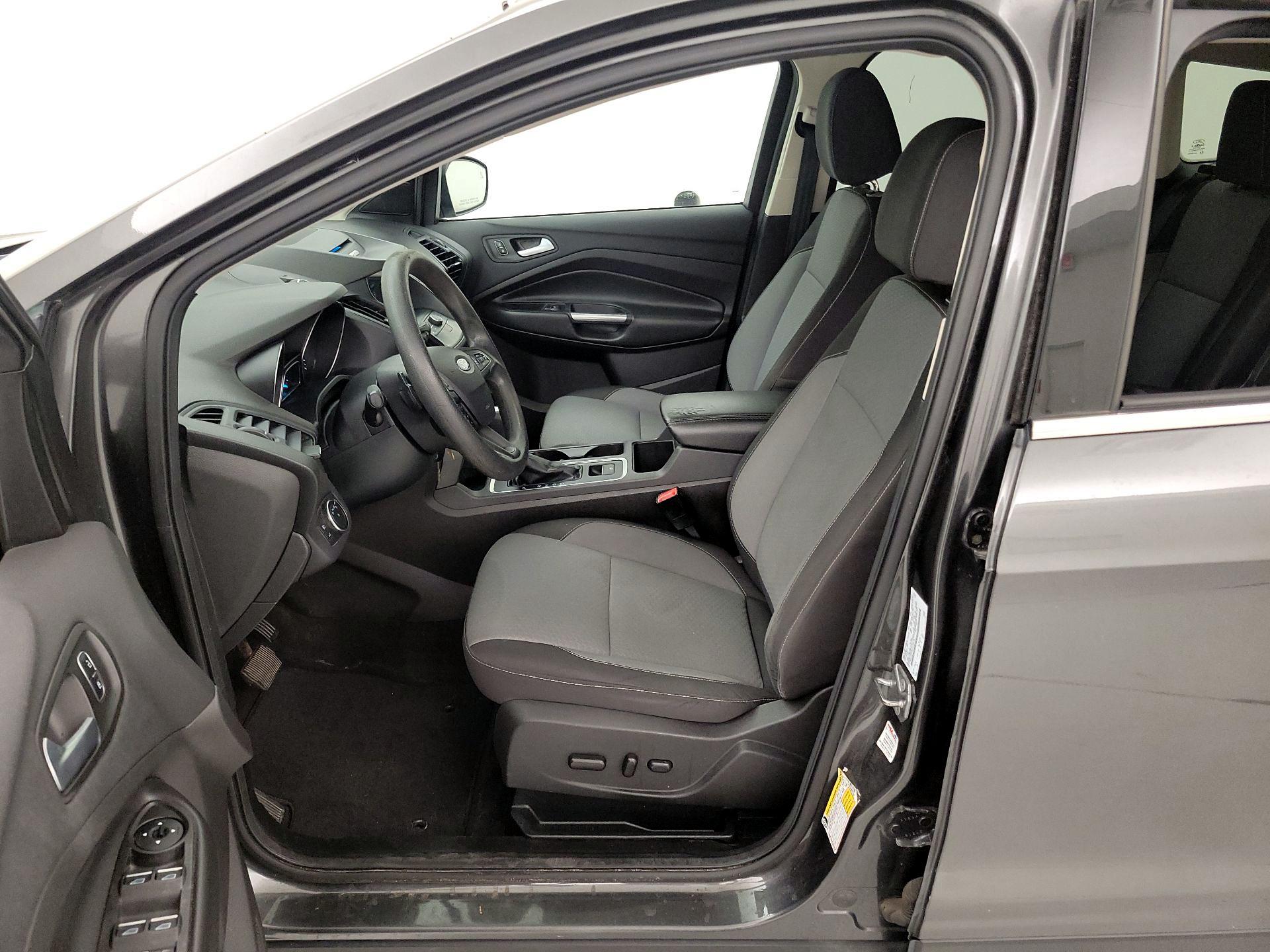 Thumbnail: 2017 Ford Escape - 11