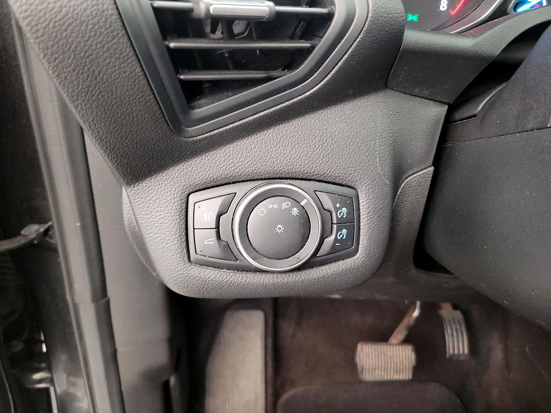 Thumbnail: 2017 Ford Escape - 13